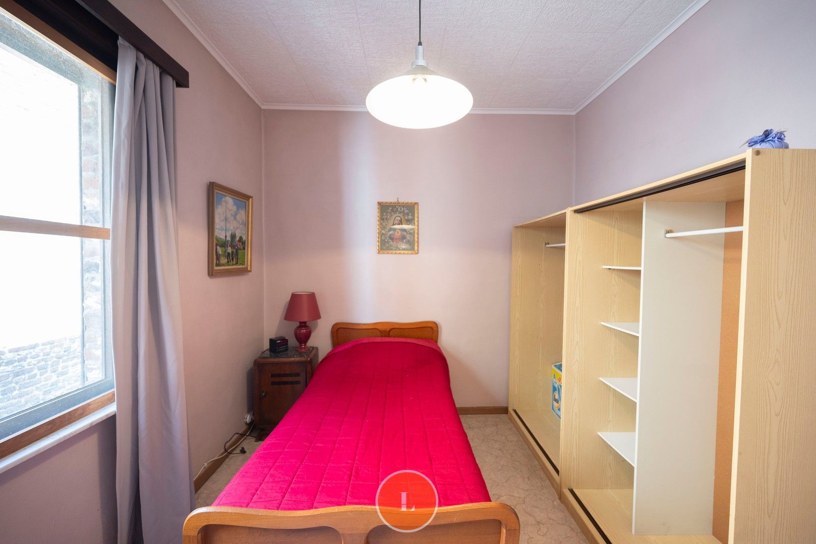 Te renoveren woning in centrum Menen foto 17