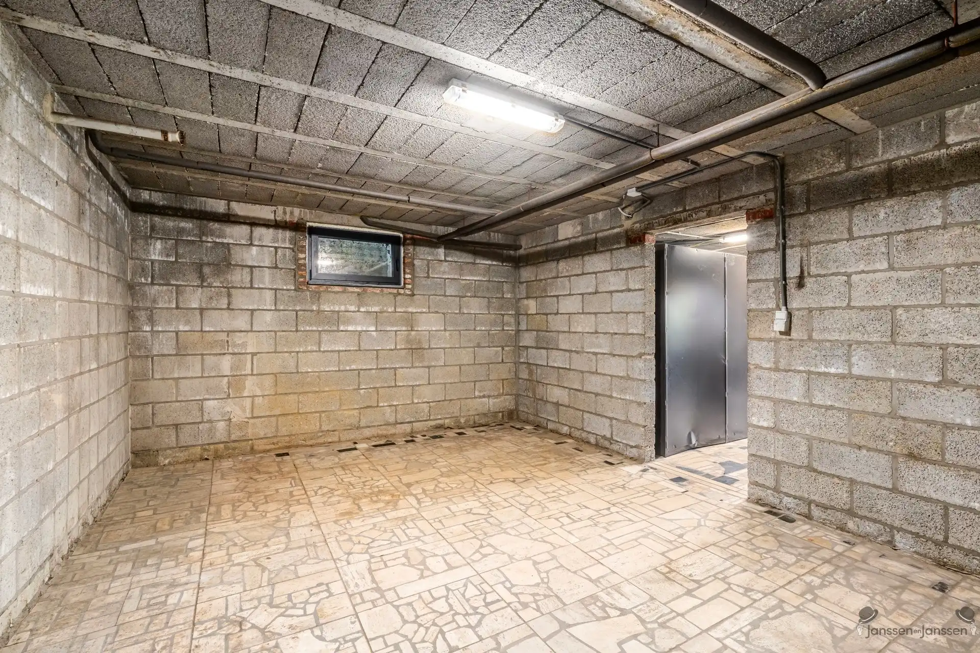 Karaktervolle woning met uitbreidingsmogelijkheden en ruime tuin foto 20