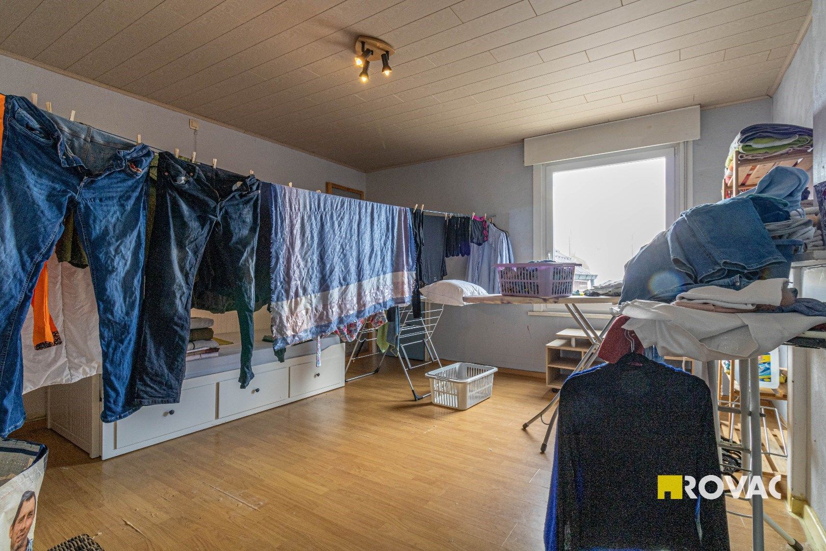 Rijwoning met 2 slaapkamers (mogelijks 3) en koer foto 15