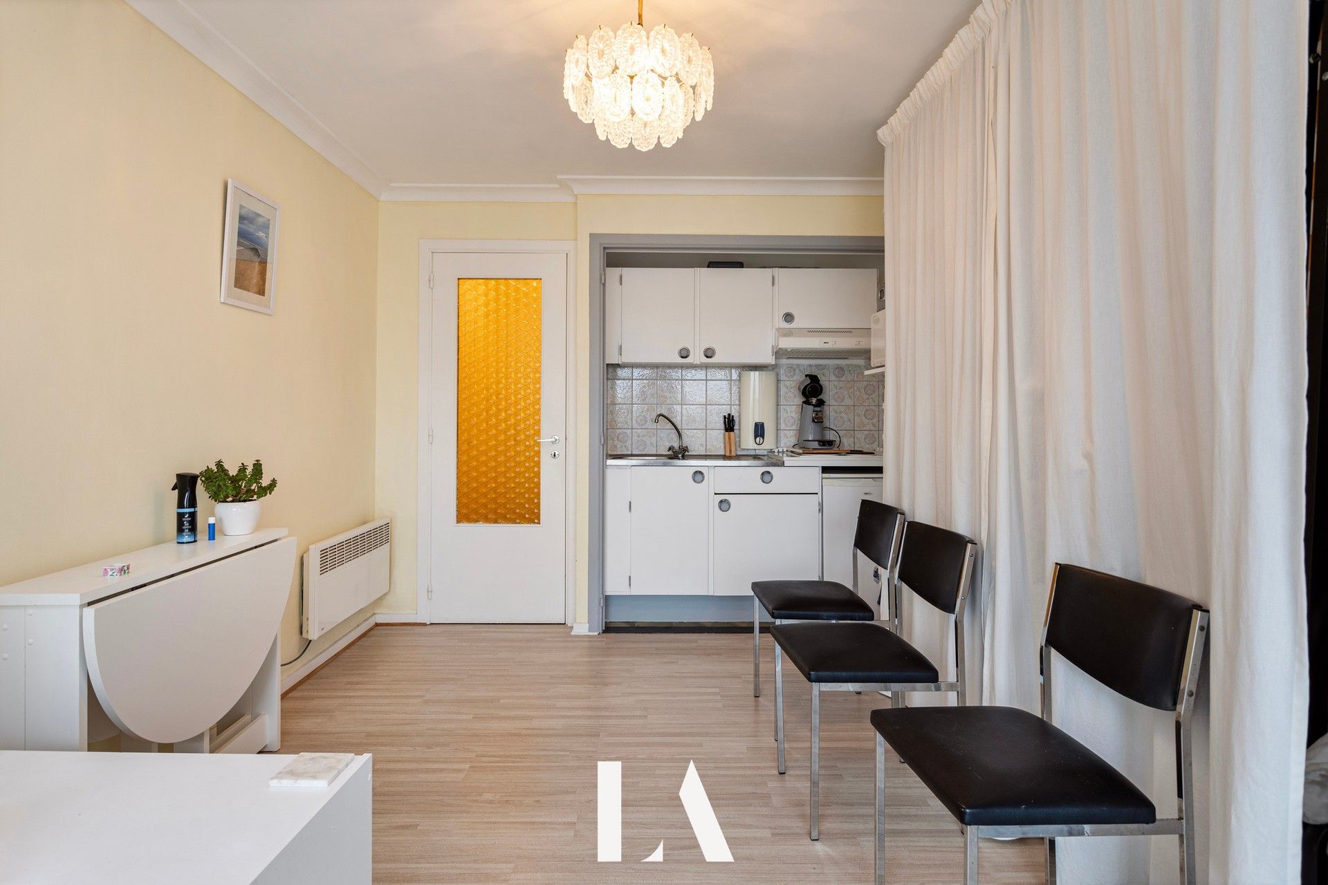 Lichtrijke studio in Westende-Bad. foto 5