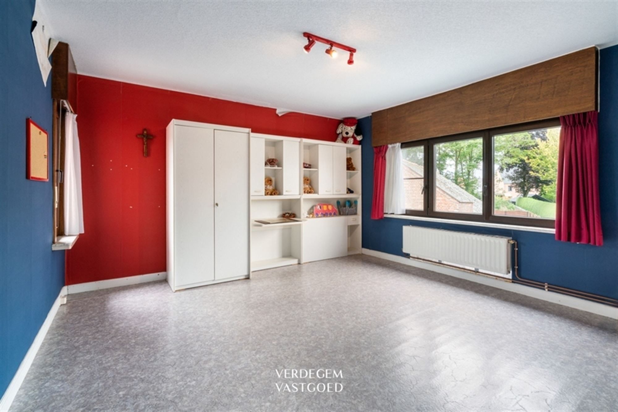 Karaktervolle woning met 3 slaapkamers en loods van 108m² foto 12