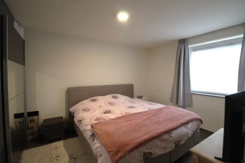 Instapklare woning in centrum Roeselare foto 10