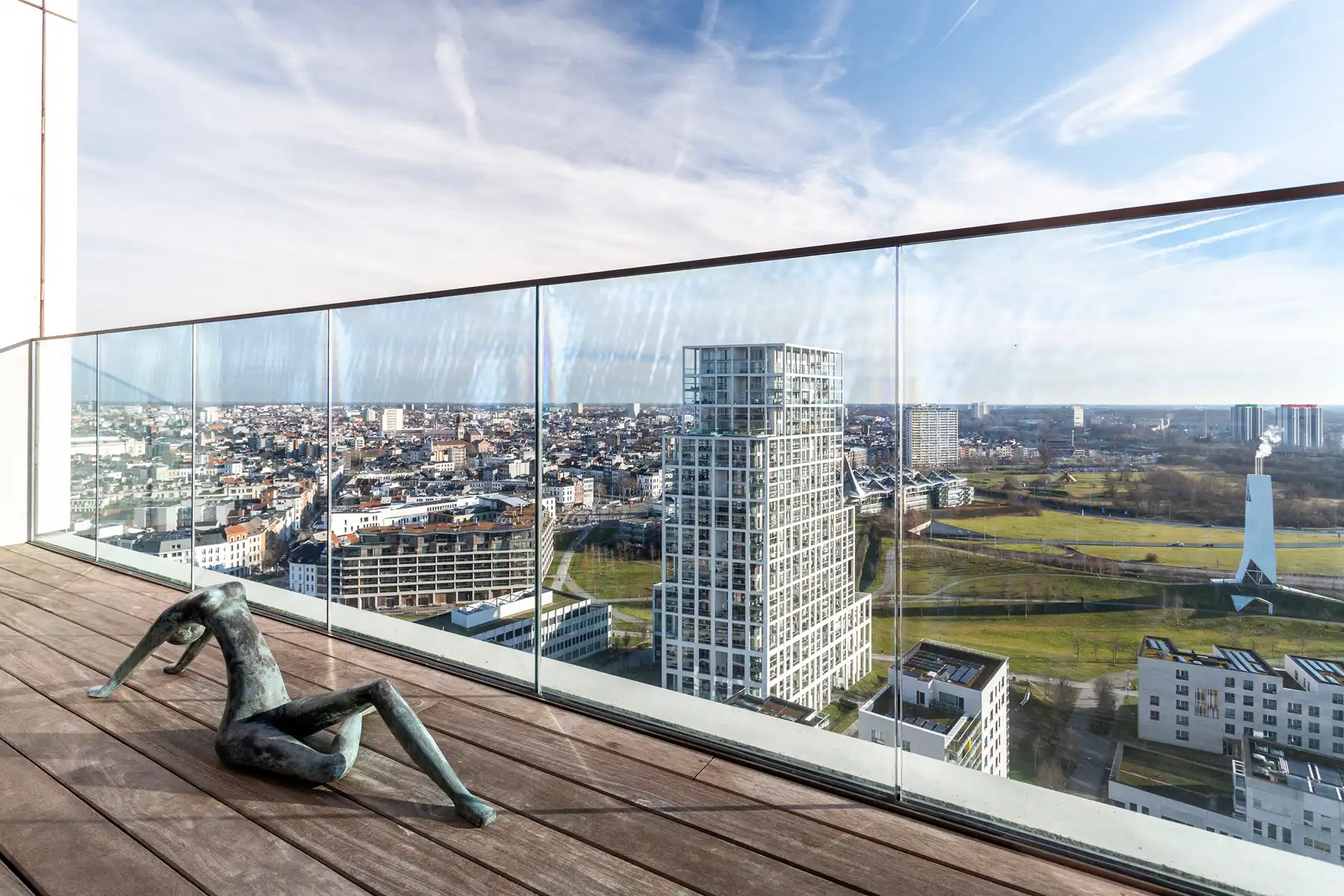 Exclusief appartement met riant terras en spectaculair zicht foto 3