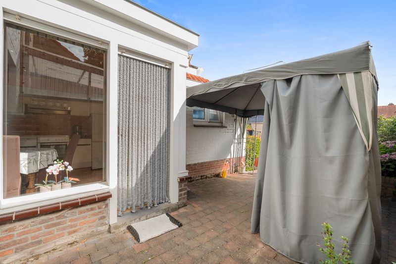 Rumbeke - Rijwoning met garage achteraan foto 15