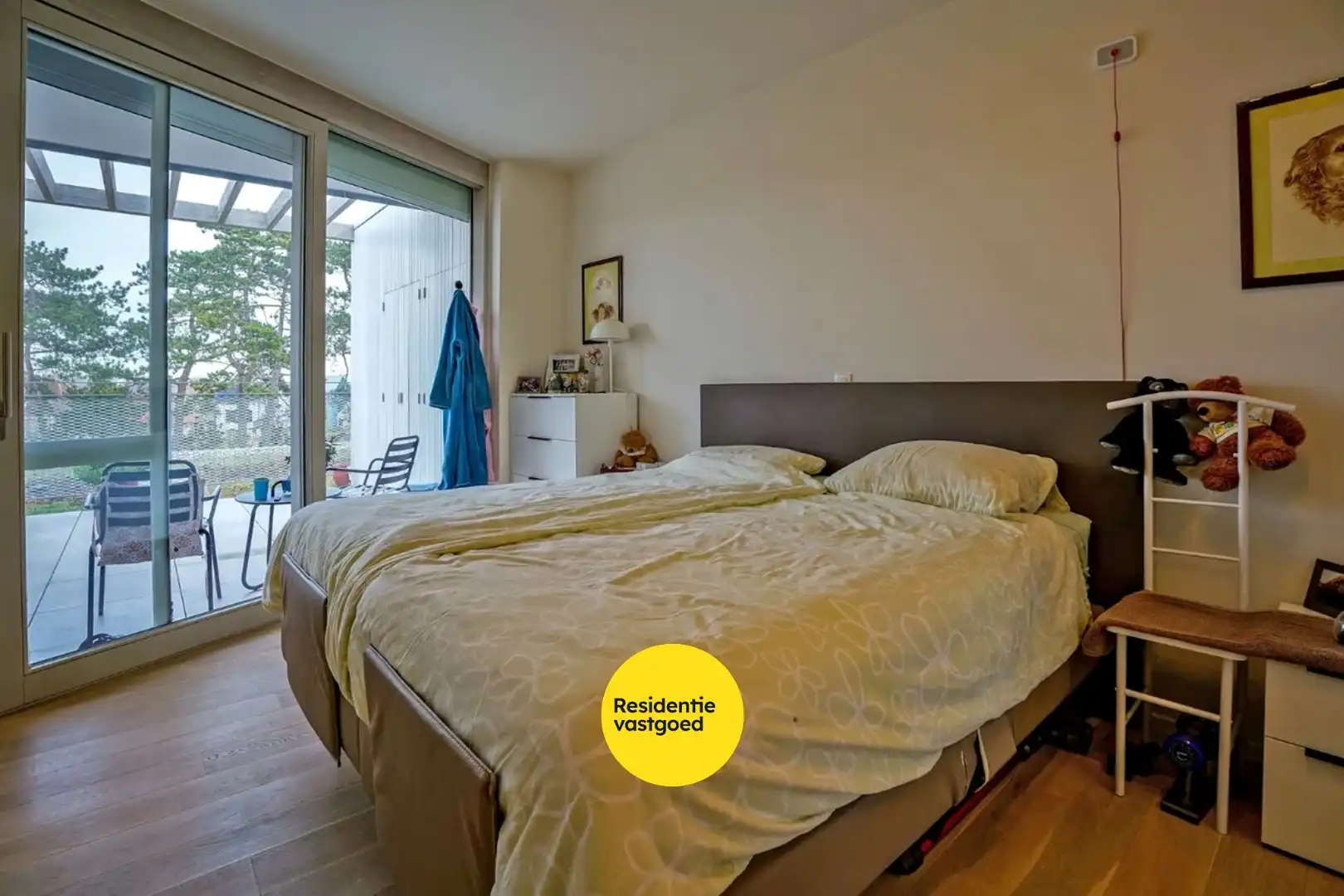 Prachtig 1-slaapkamerappartement met ruim terras (serviceflat) in Residentie Beukenhof, uniek wonen in de dorpskern van Oostduinkerke.  foto 8