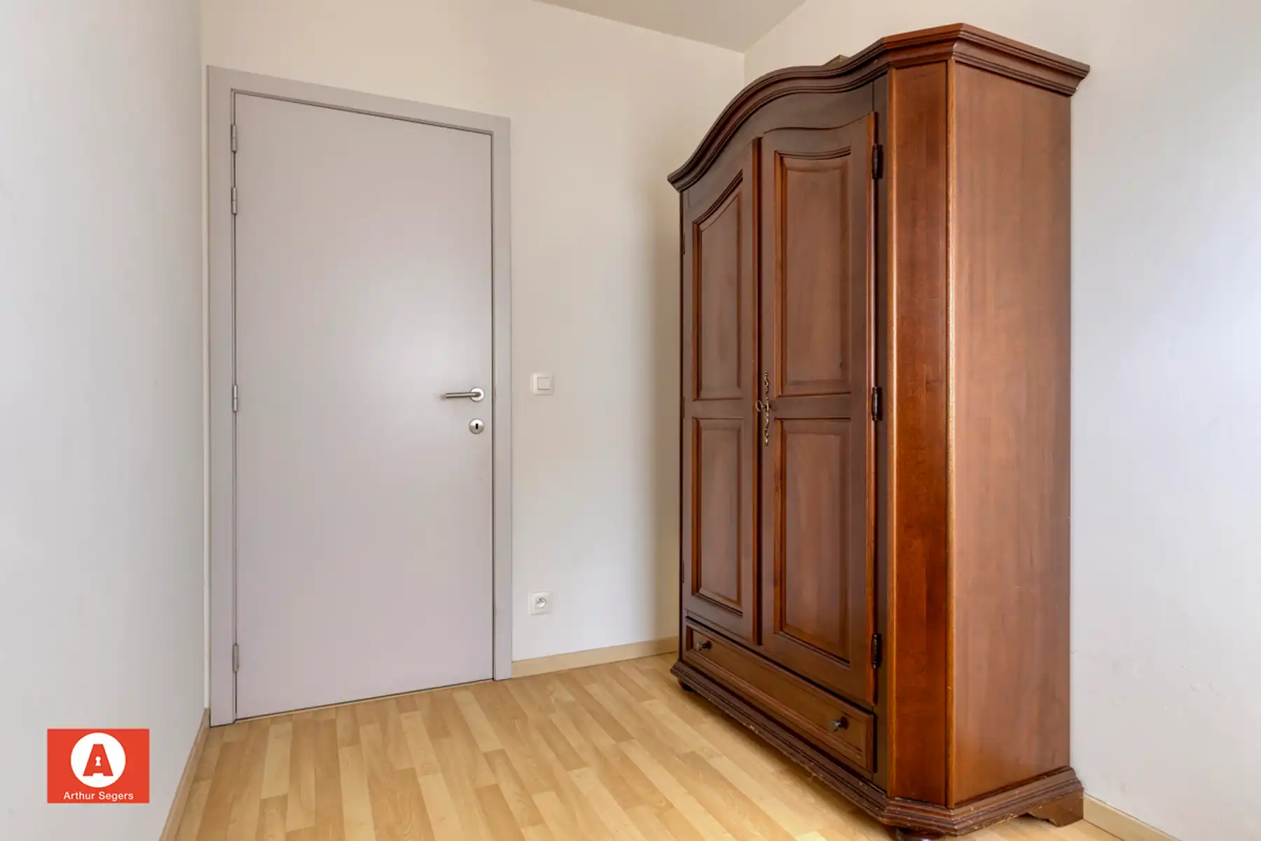 Energiezuinig gelijkvloers appartement met garage foto 18