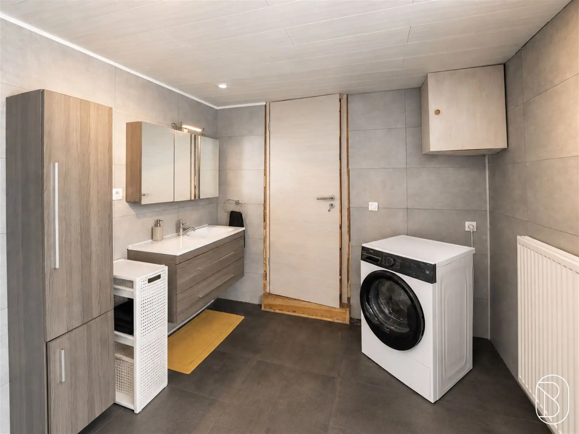 3-gevelwoning met grote tuin, dicht bij alle voorzieningen! foto 7