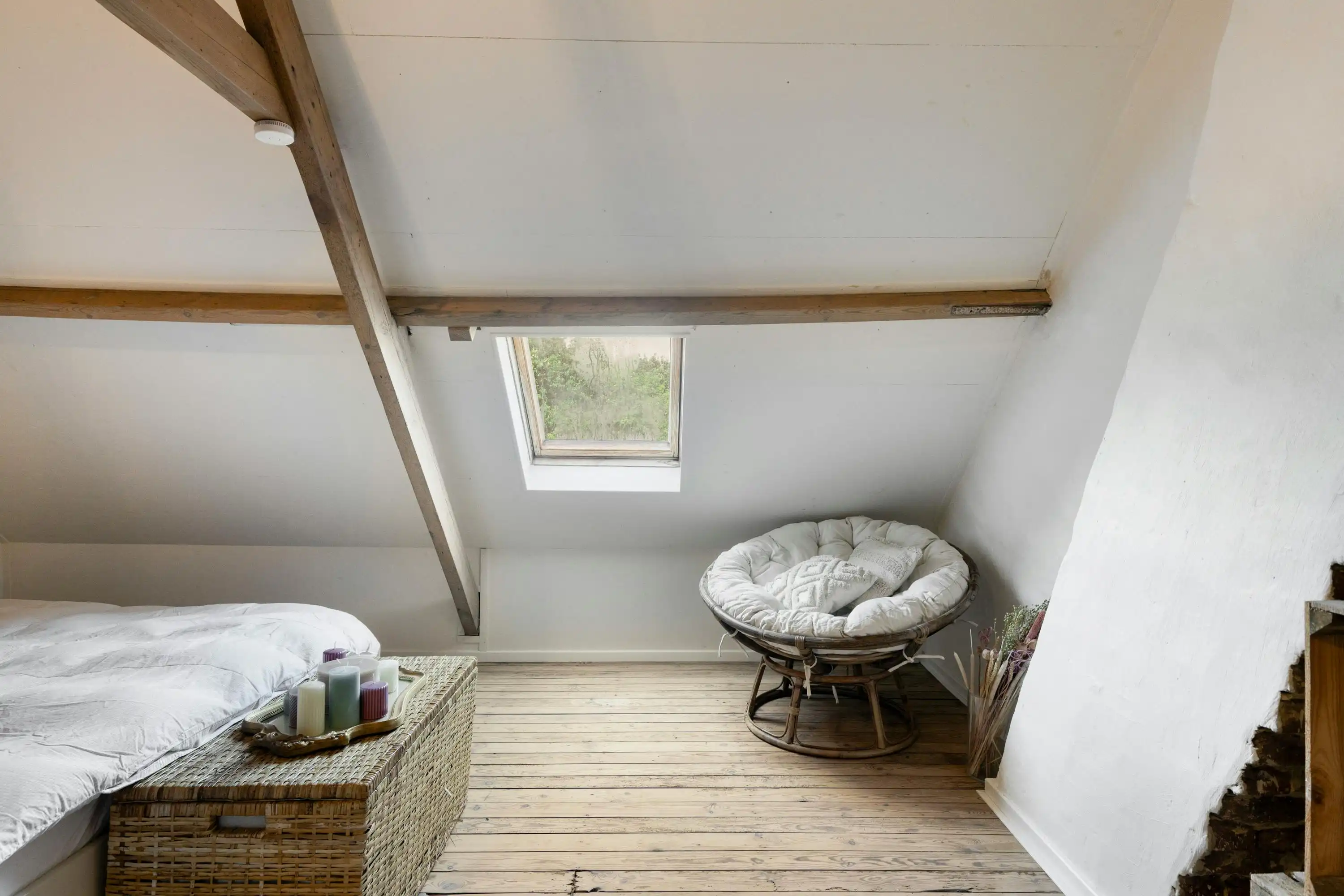 Zeer leuke woning te Izegem  foto 2
