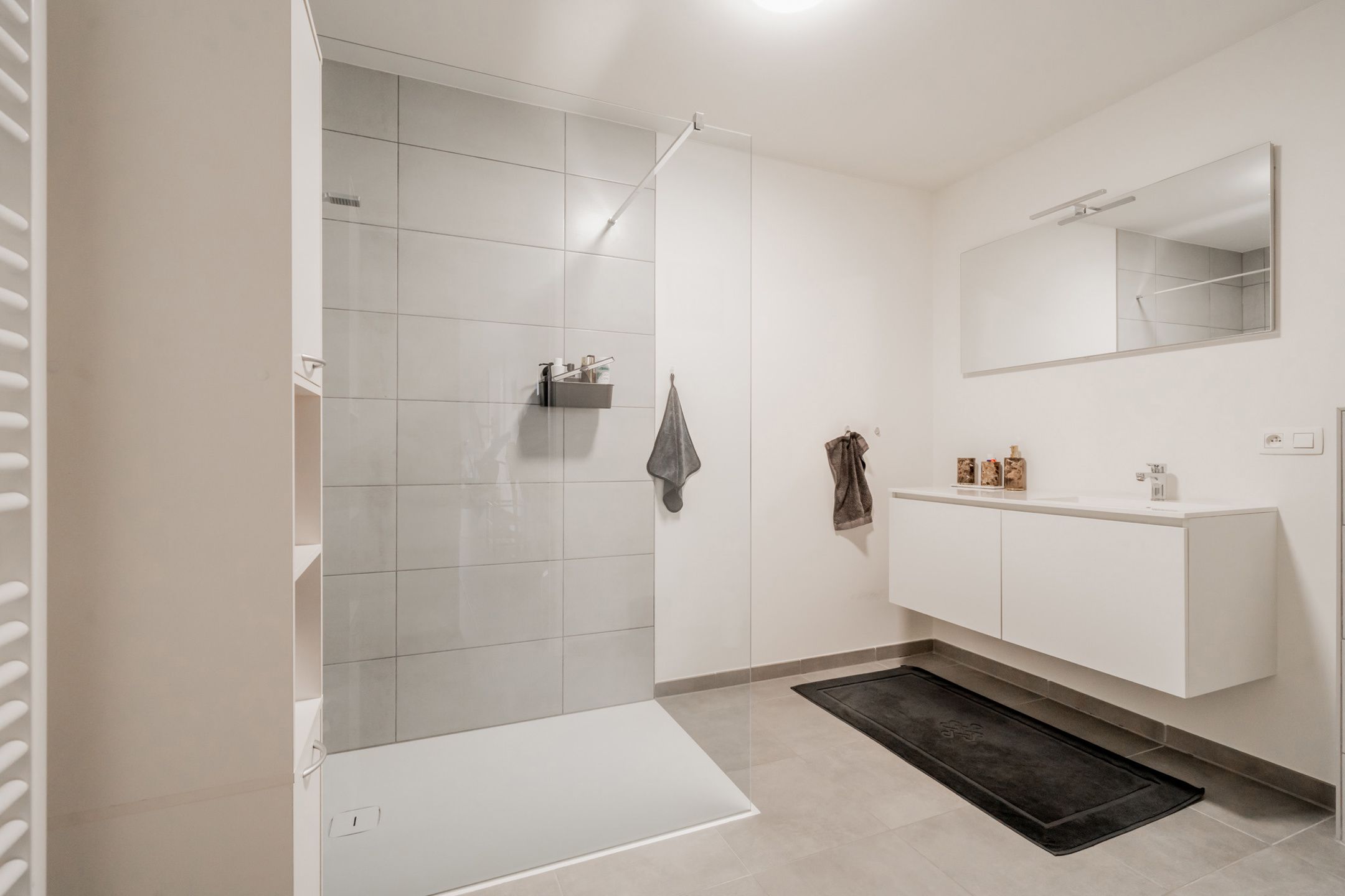 Recent appartement op ideale locatie foto 9