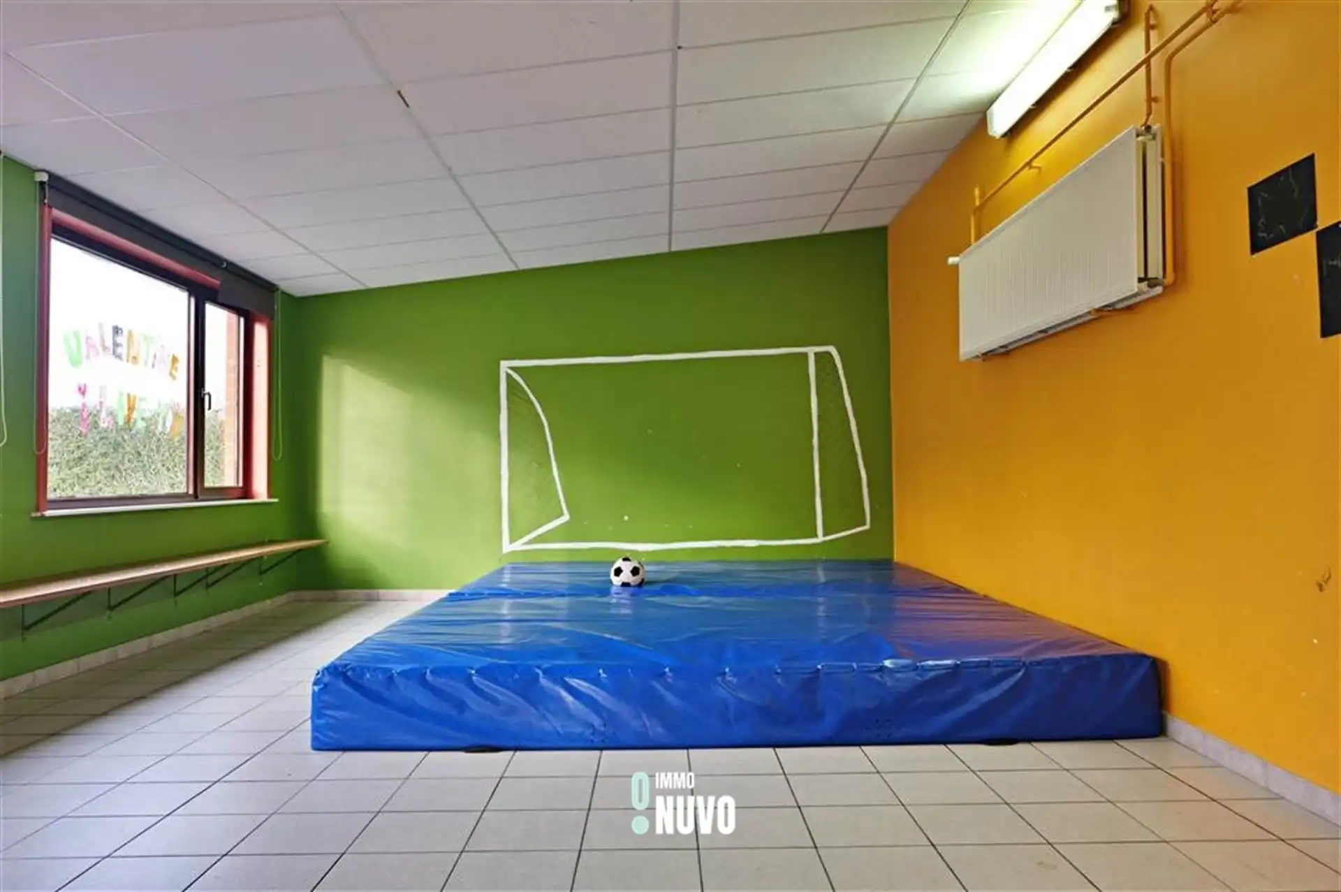 Gemengd gebouw foto 45