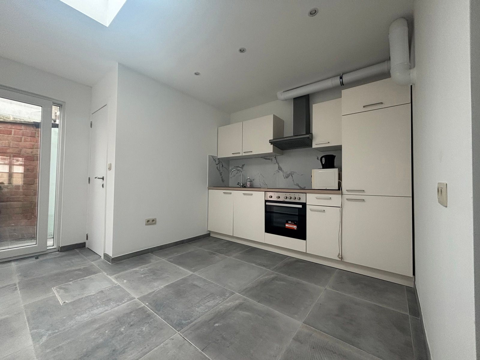 Vernieuwde woning met 3 slaapkamers!  foto 6
