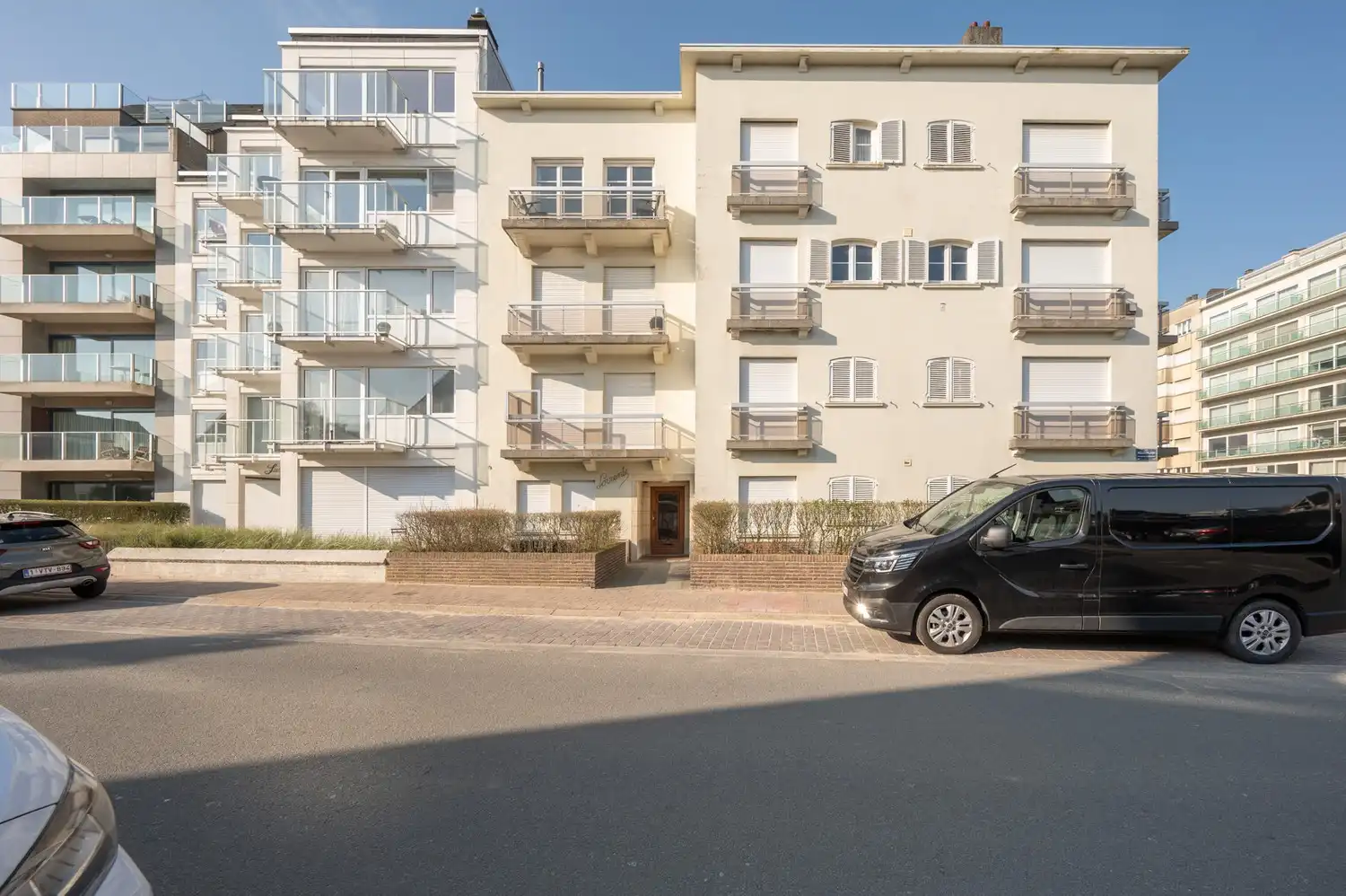 Charmant 2-slaapkamerappartement met zuidgericht terras op topligging in Duinbergen foto 2