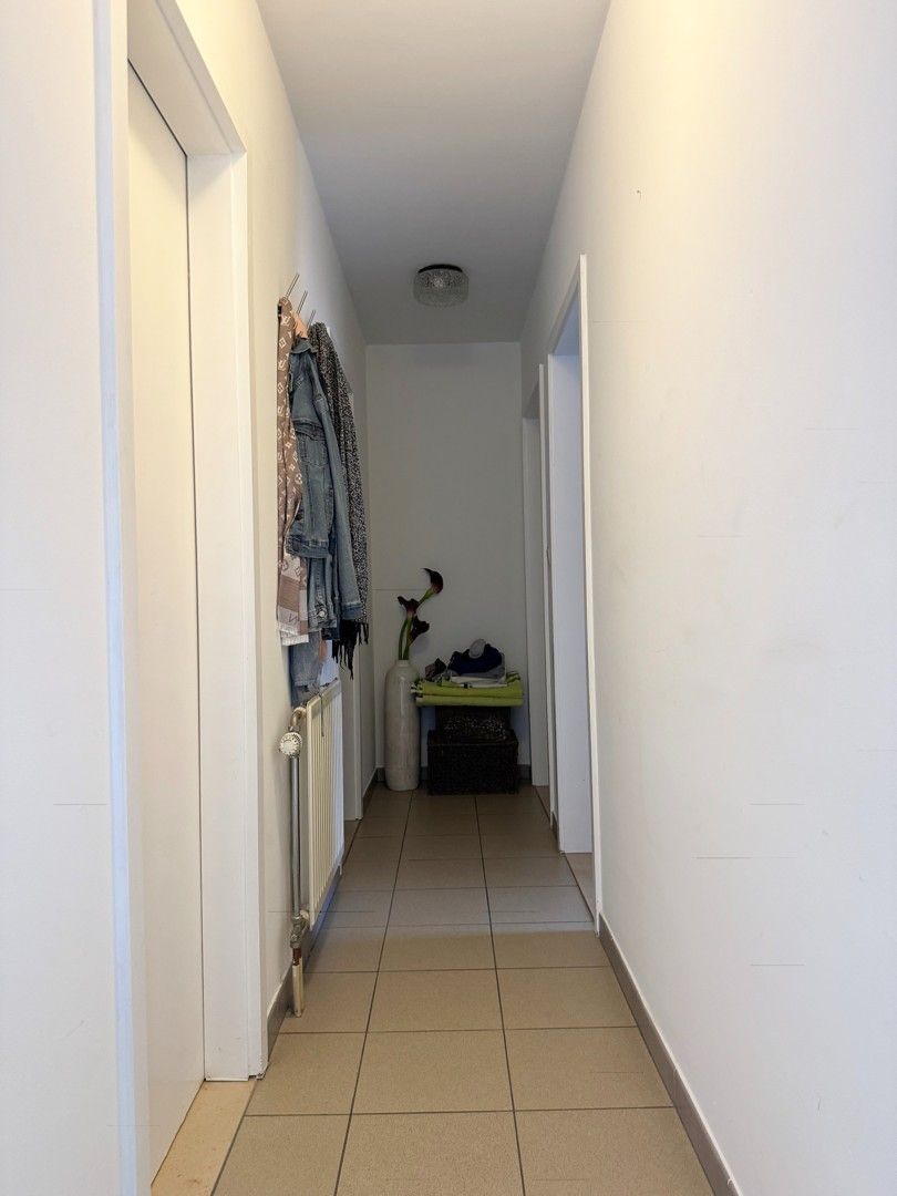 Mooi appartement met 2 slaapkamers in centrum Borgloon foto 8