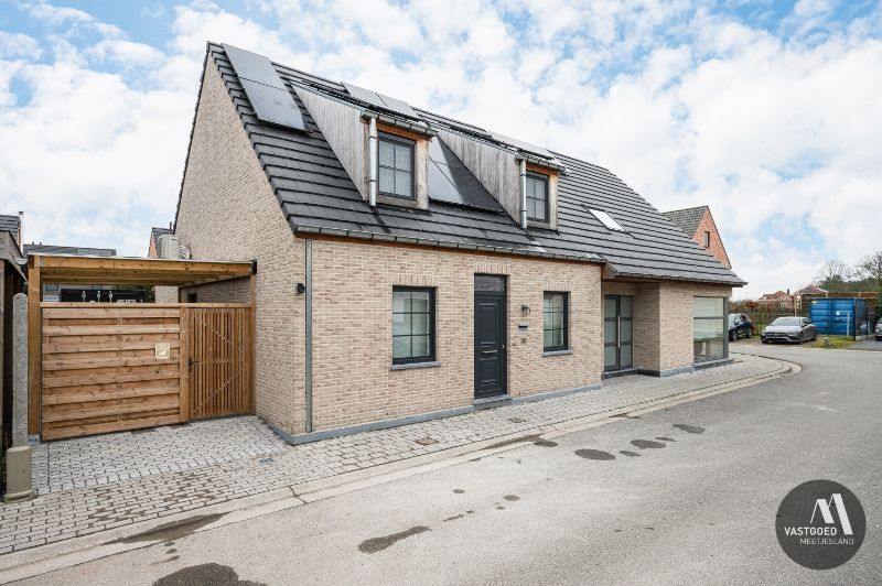 Woning met 4 slaapkamers te Sint-Laureins foto 3