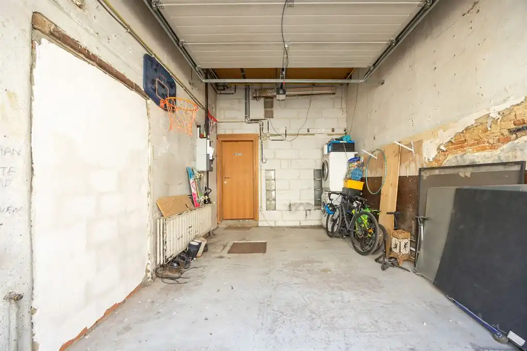 Stadswoning met garage en zonnige koer in Borgerhout foto 23