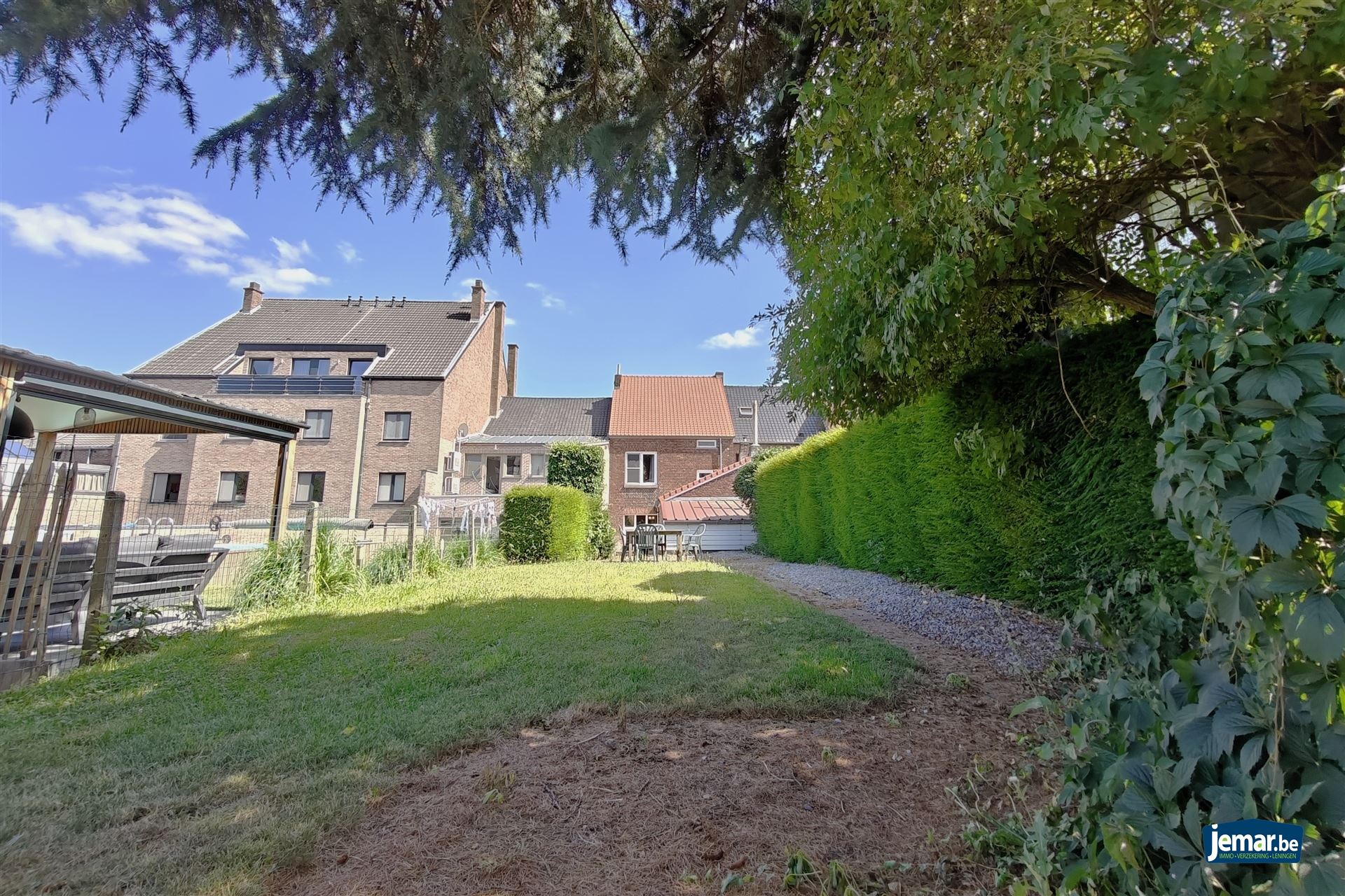 Gerenoveerd pand met 5 slpk. en stadstuin in het centrum van Lanaken foto 26