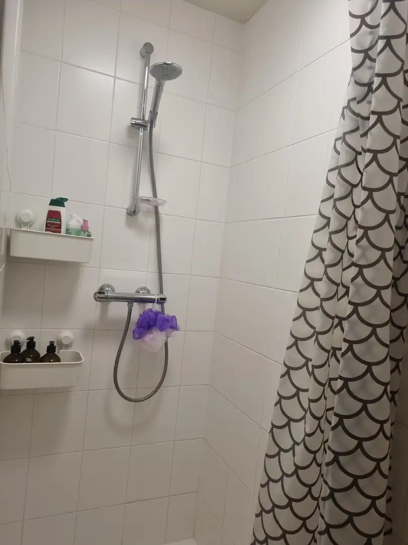 Ruim duplex appartement met garage. foto 9