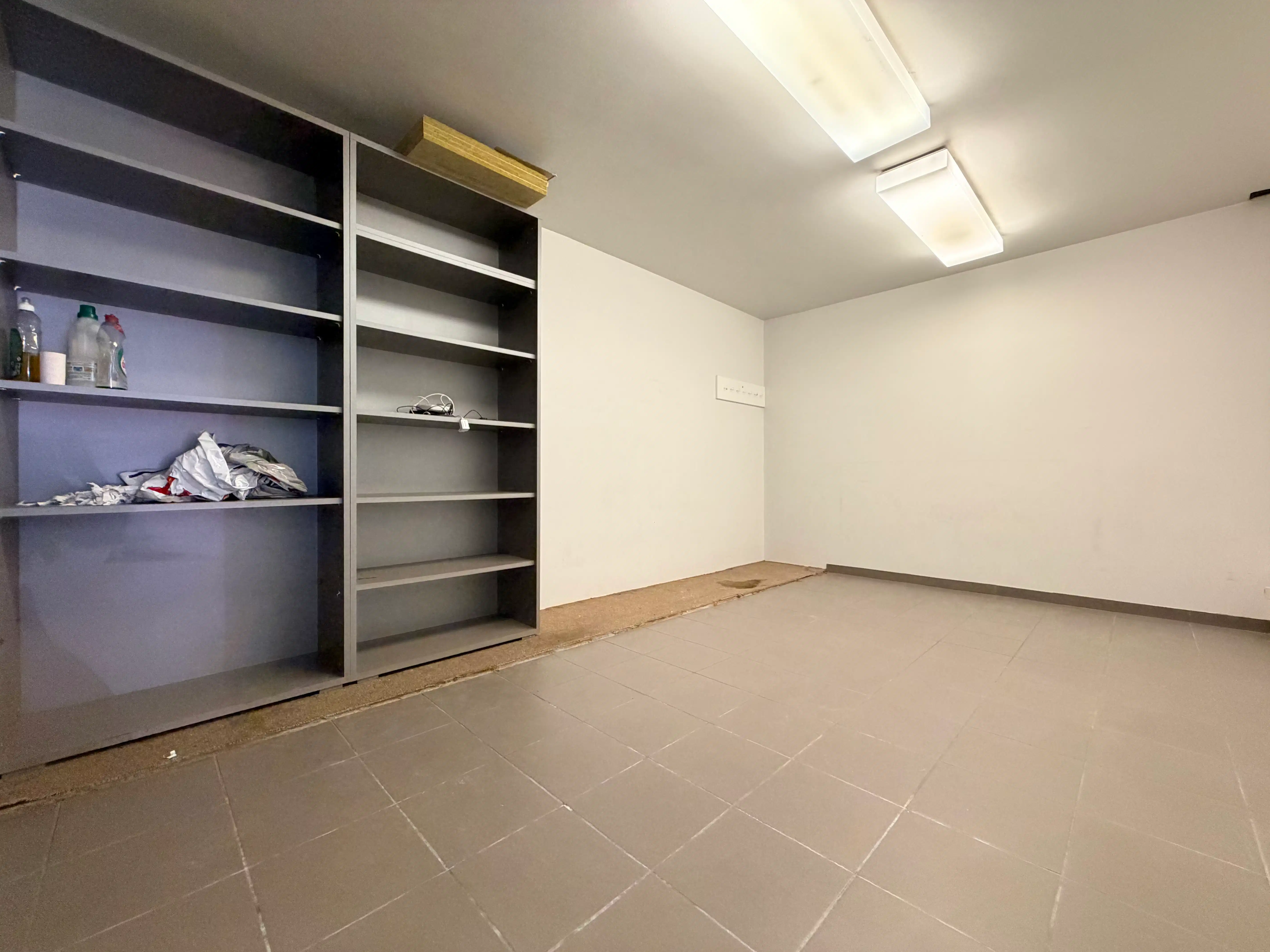 Handelsgelijkvloers 62 m² foto 5