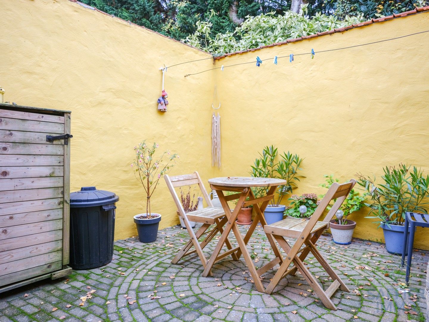 Te koop: Charmante, instapklare stadswoning in het hart van Brugge foto 1