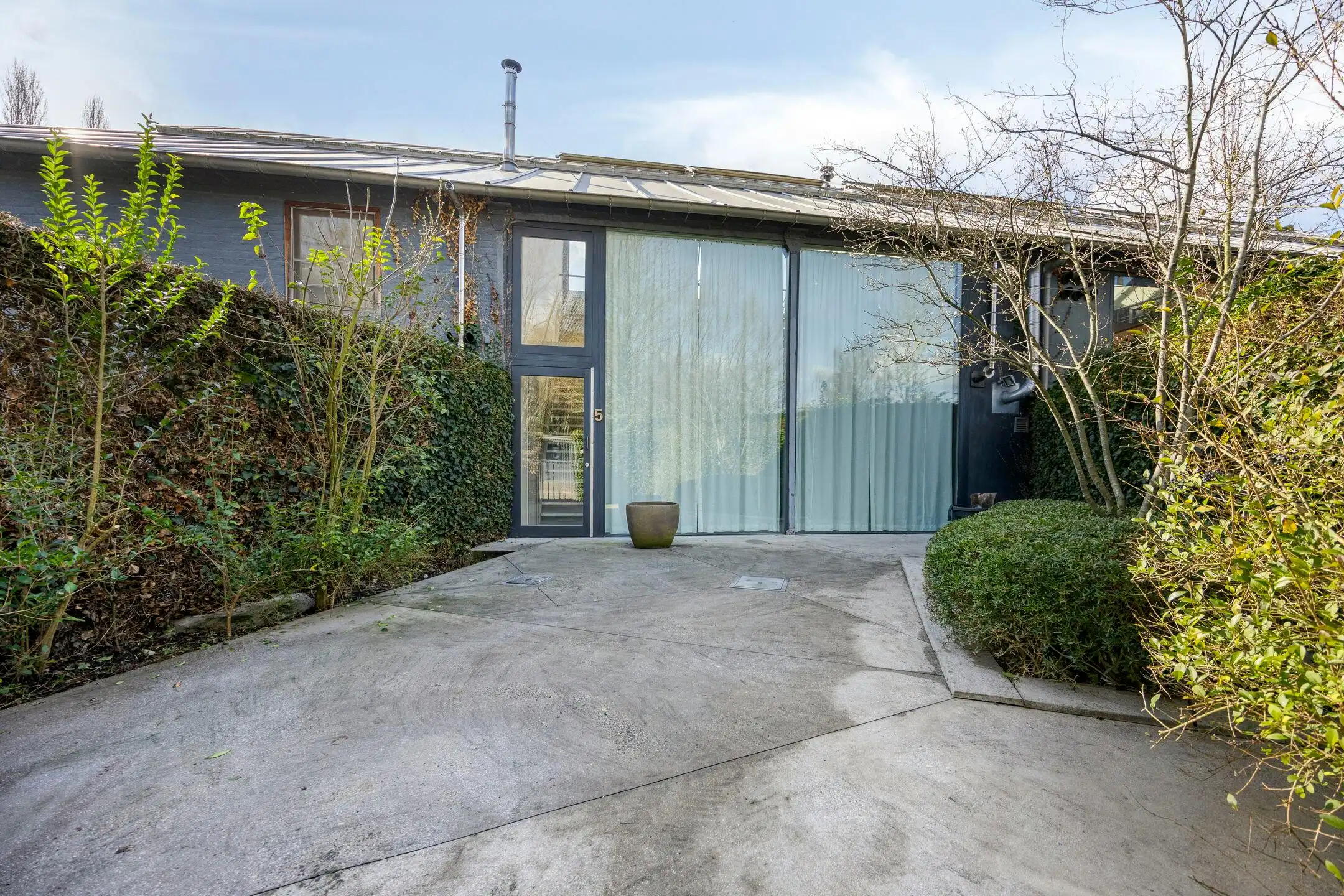 Unieke loft met binnentuin en parking te Sint-Kruis (Brugge) foto 21