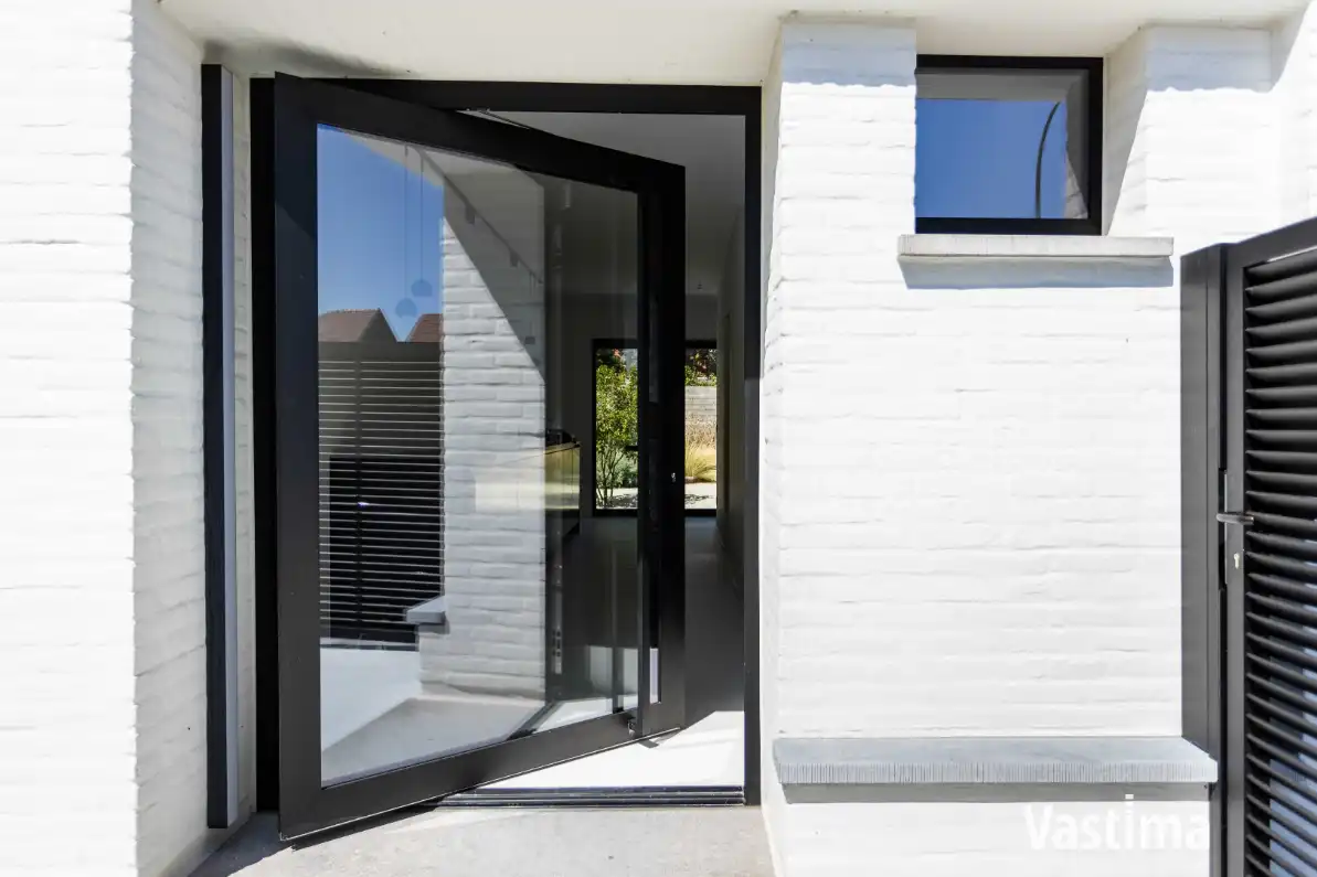 Exclusieve villa met Ibiza-allure: een verborgen oase van rust foto 23