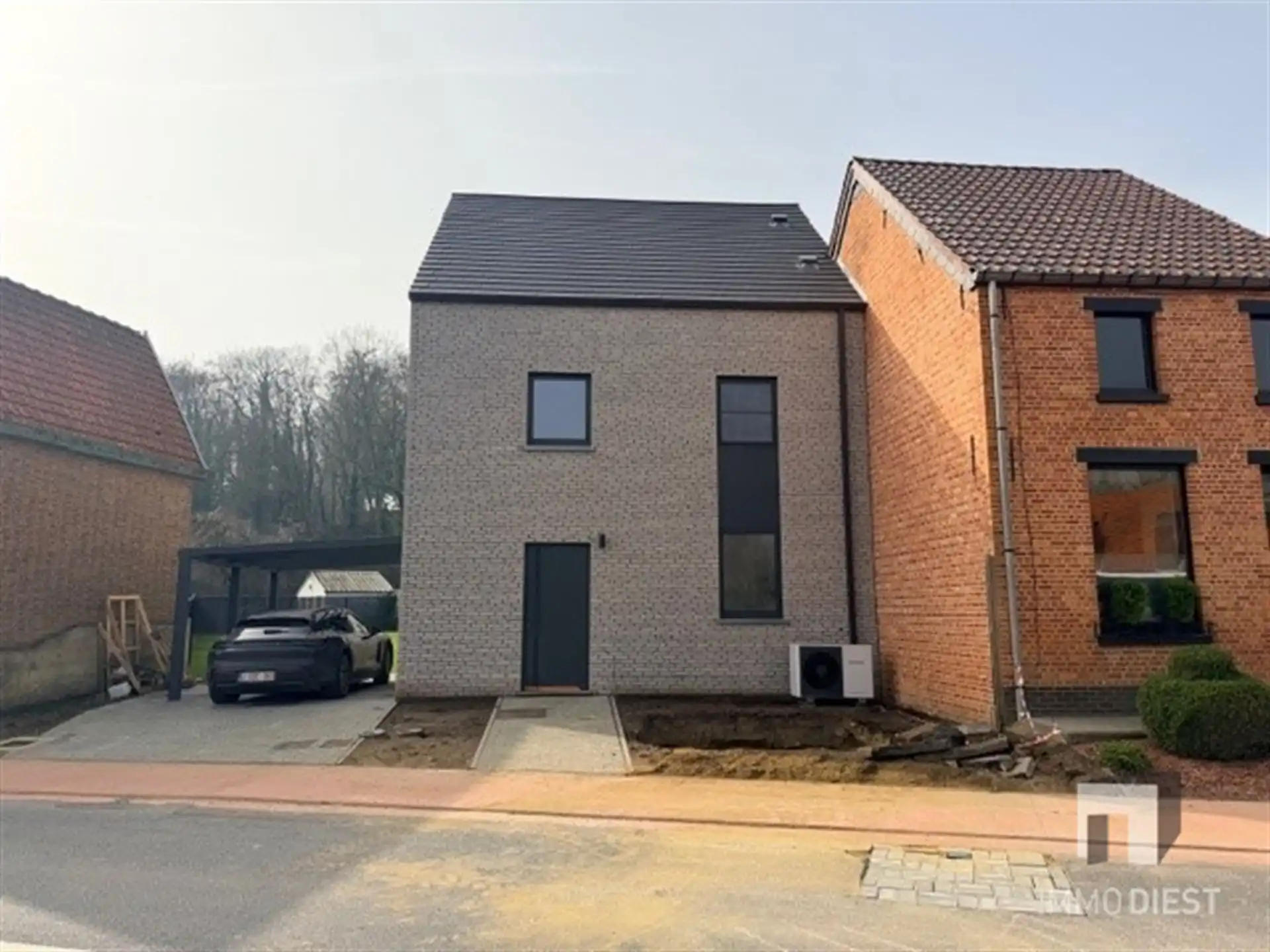 bouwgrond met vergunning BEN-woning foto 2