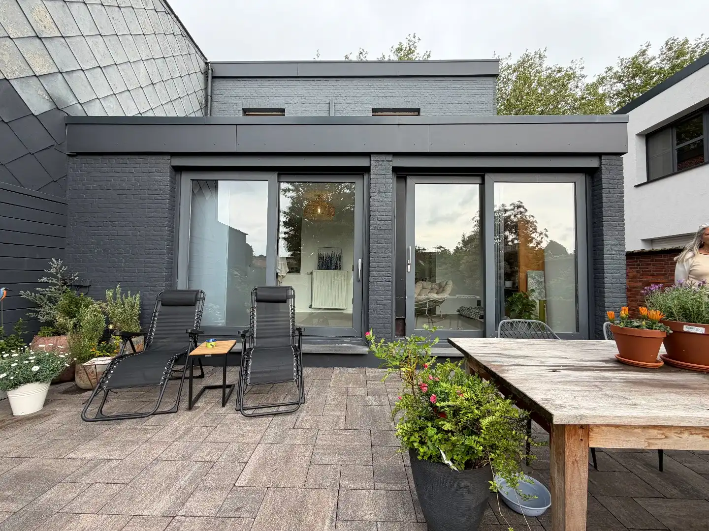 Charmante instapklare woning met 2 à 3 slpk. aan de vaart in Schoten nabij het centrum.  foto 32