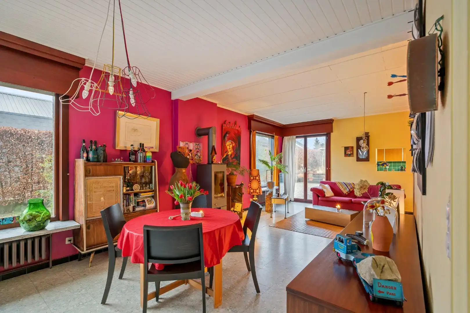 Ruime halfopen woning met 3 slaapkamers en zuidgerichte tuin in Roeselare foto 5