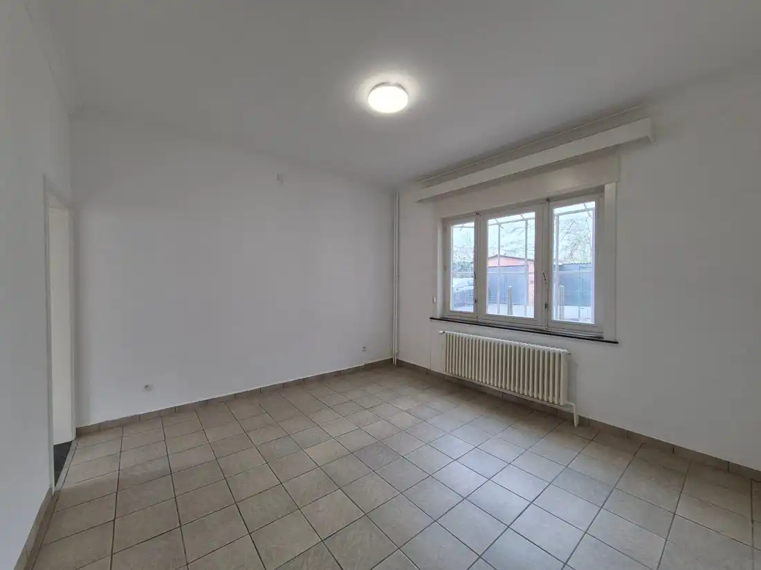 Leuk opgefrist appartement te Hasselt foto 11