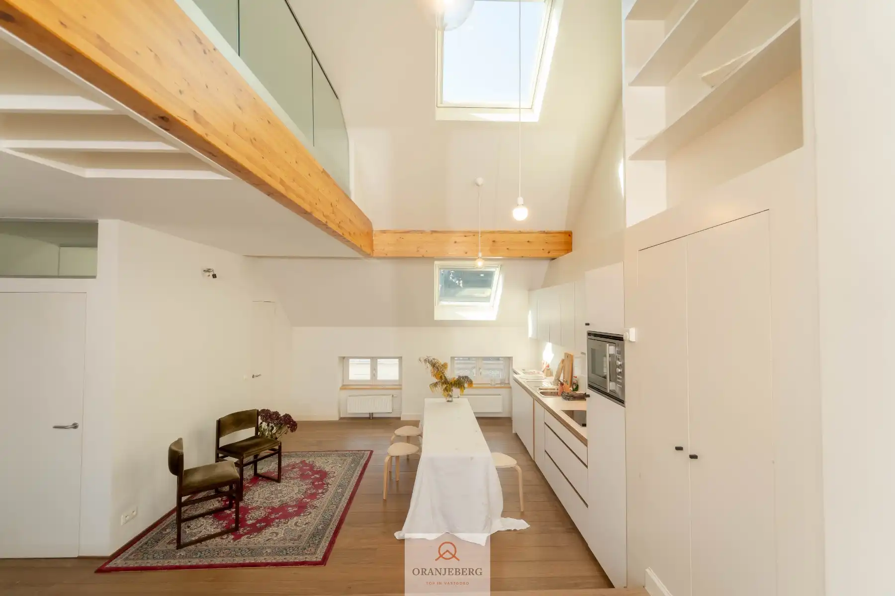 Duplex-penthouse/loft in hartje Gent! foto 9