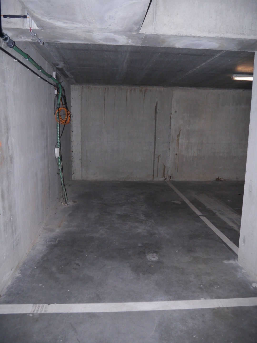 Recent en ruim duplex appartement met 4 slaapkamers! foto 16