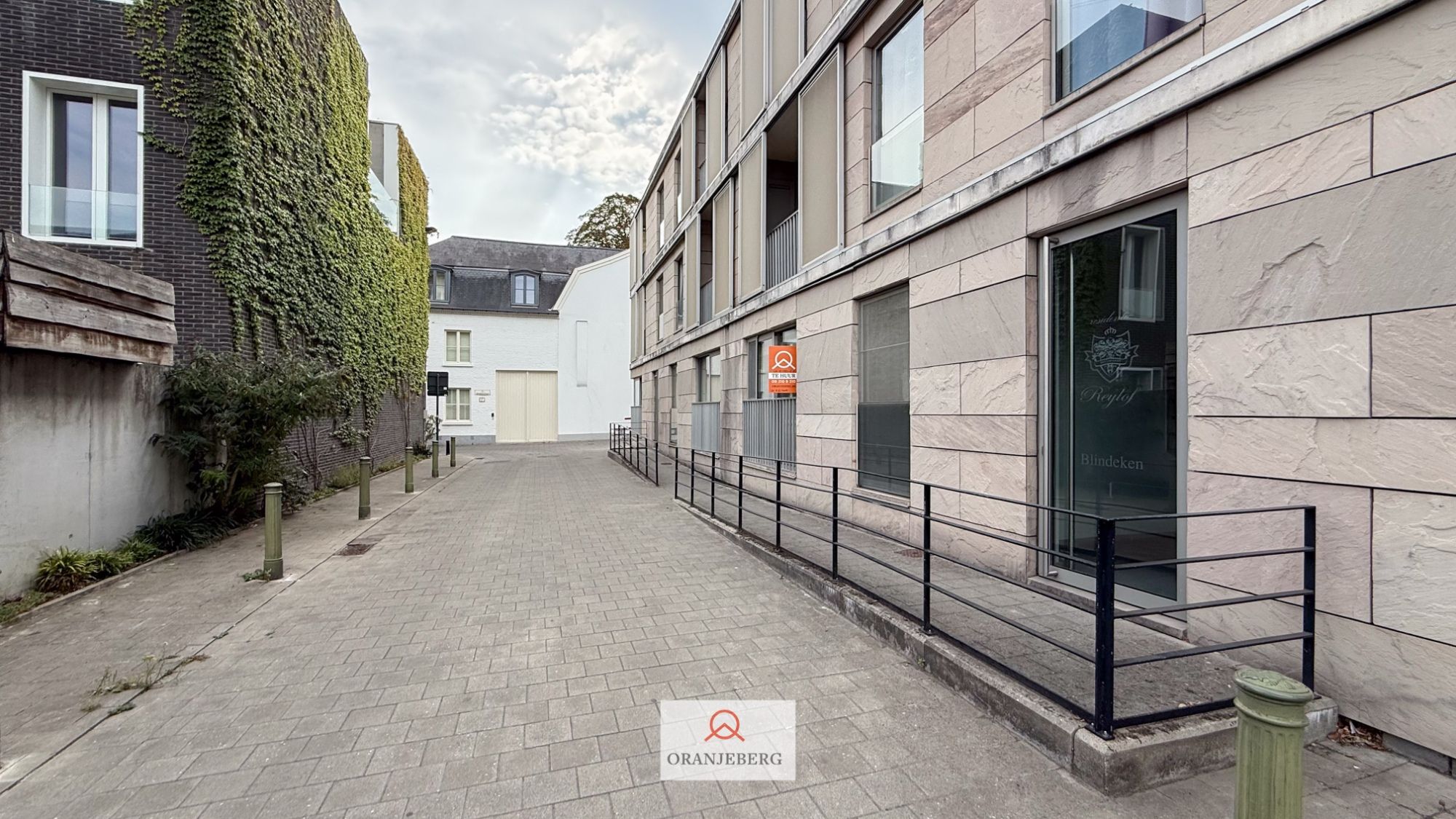 Modern gelijkvloers 2 slpk appartement met groot terras rustig gelegen in centrum Gent foto 6