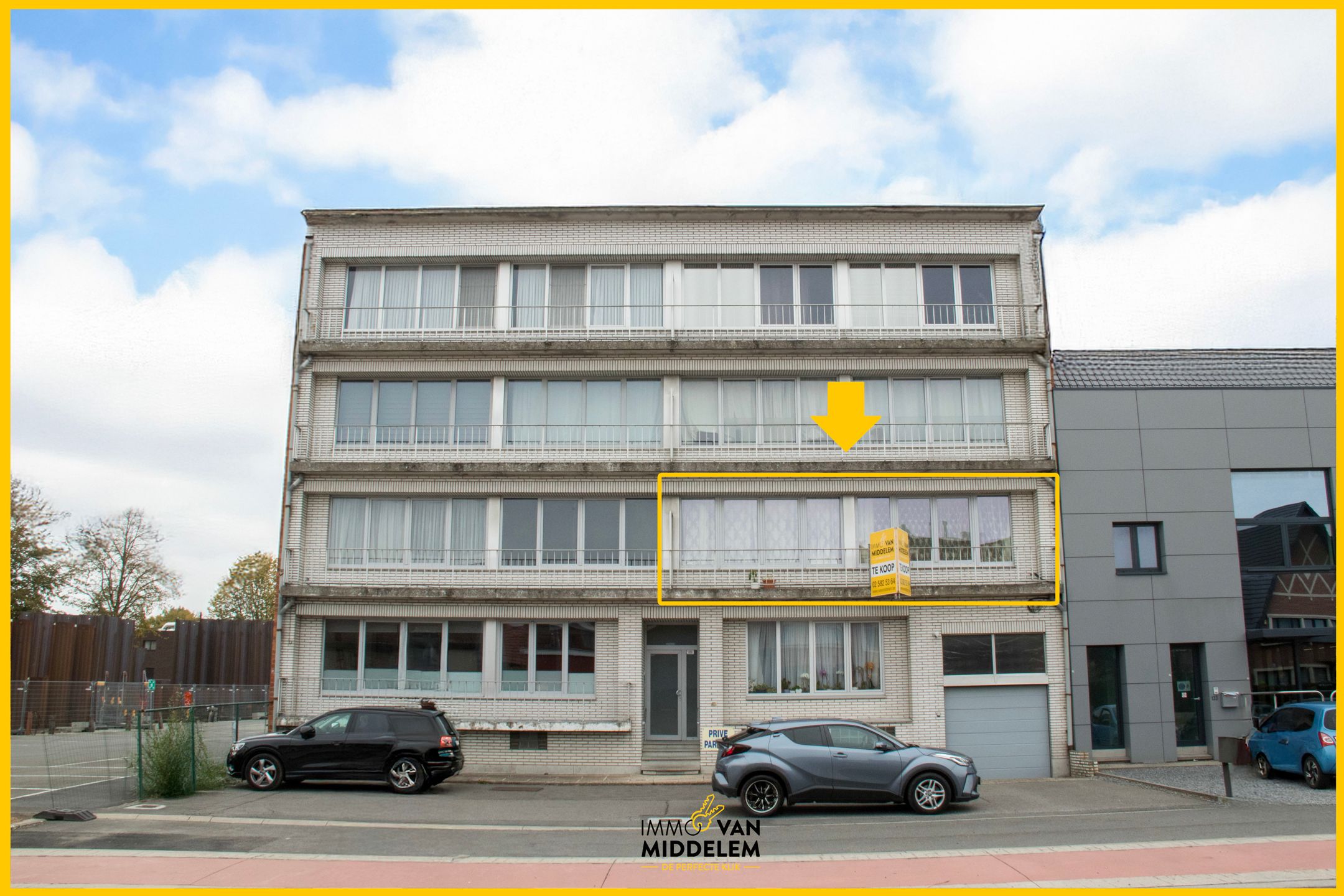 Onder OPTIE! foto {{pictureIndex}}