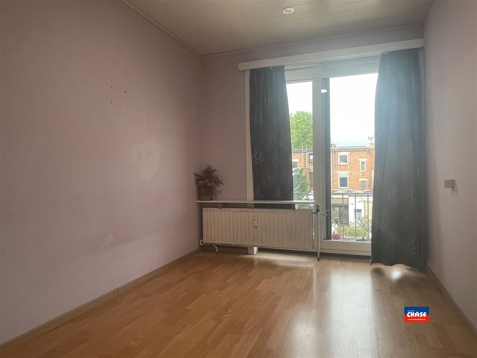 Appartement met twee slaapkamers en terras foto 12
