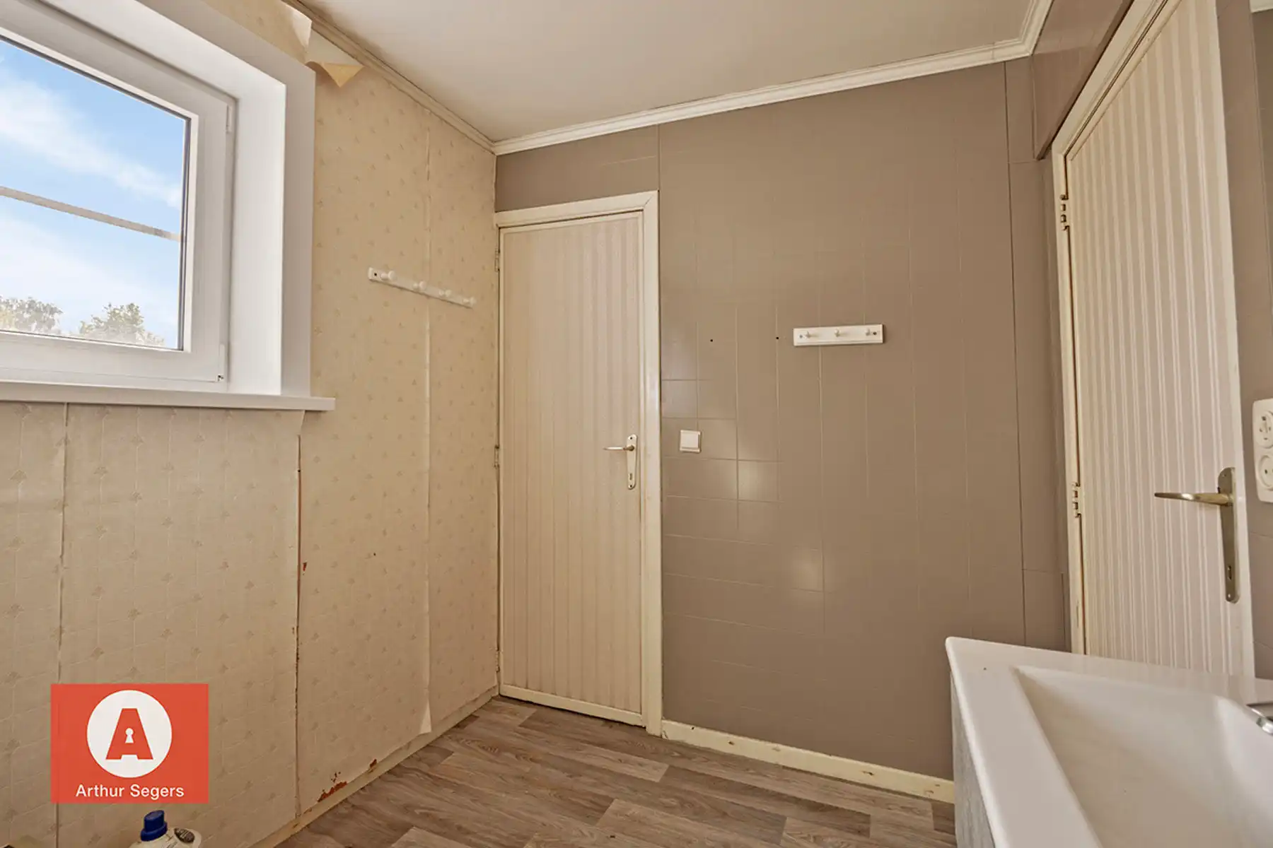 Te renoveren woning nabij centrum Londerzeel foto 14