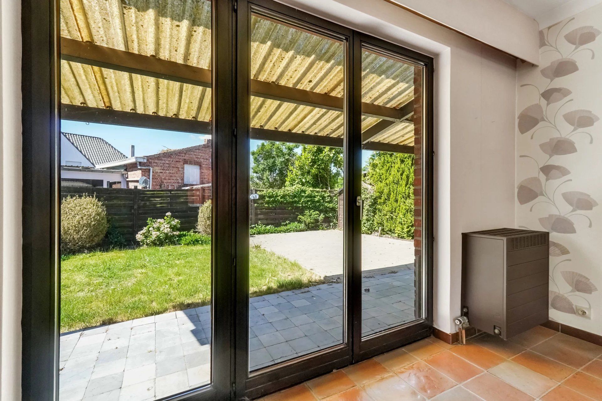 Ruime woning in rustige buurt foto 8