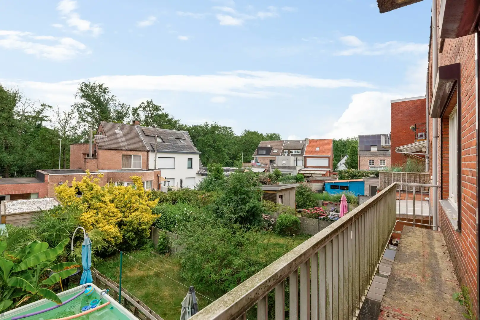 Op te frissen 2-slp appartement met autostaanplaats en tuin foto 13