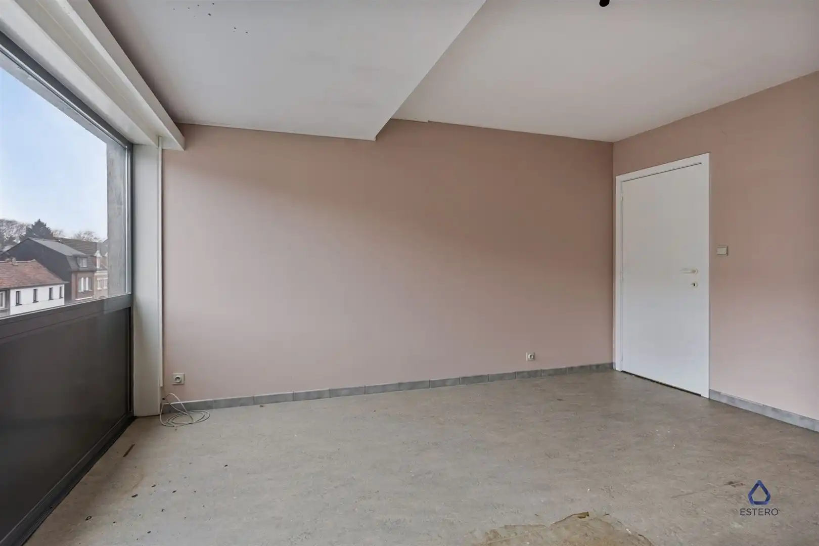 Ruime handelswoning met 3 slaapkamers foto 17