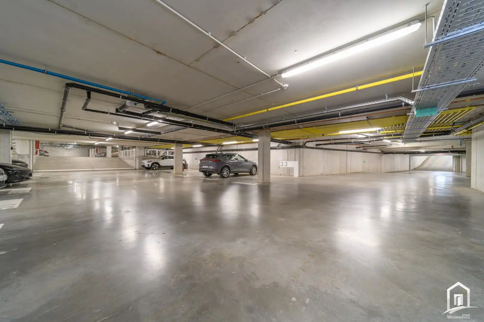 Recente casco handels- of kantoorruimte met sterke investeringswaarde in Sint-Pieters-Leeuw foto 8