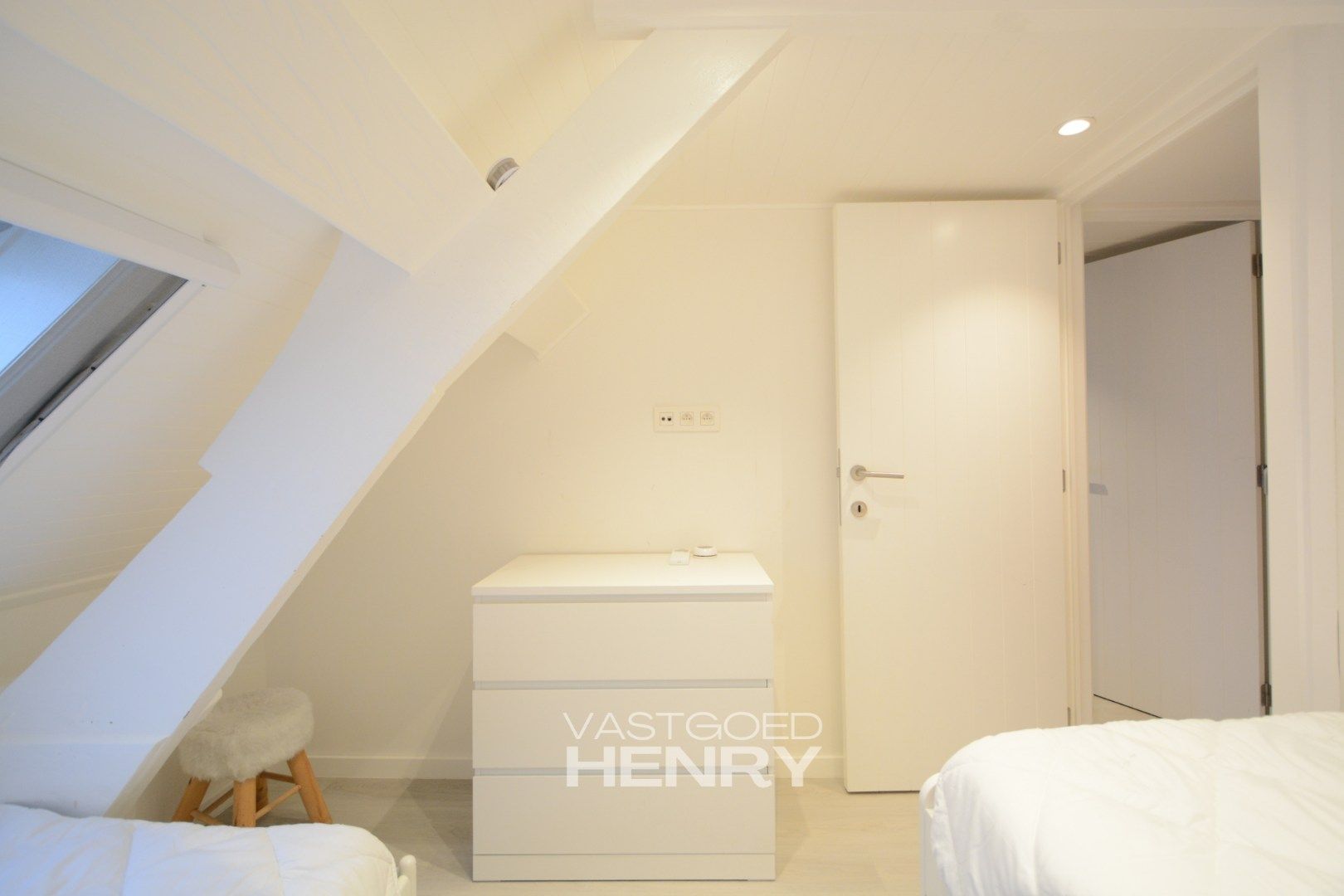 Privé duplex appartement met groot terras te huur foto 22