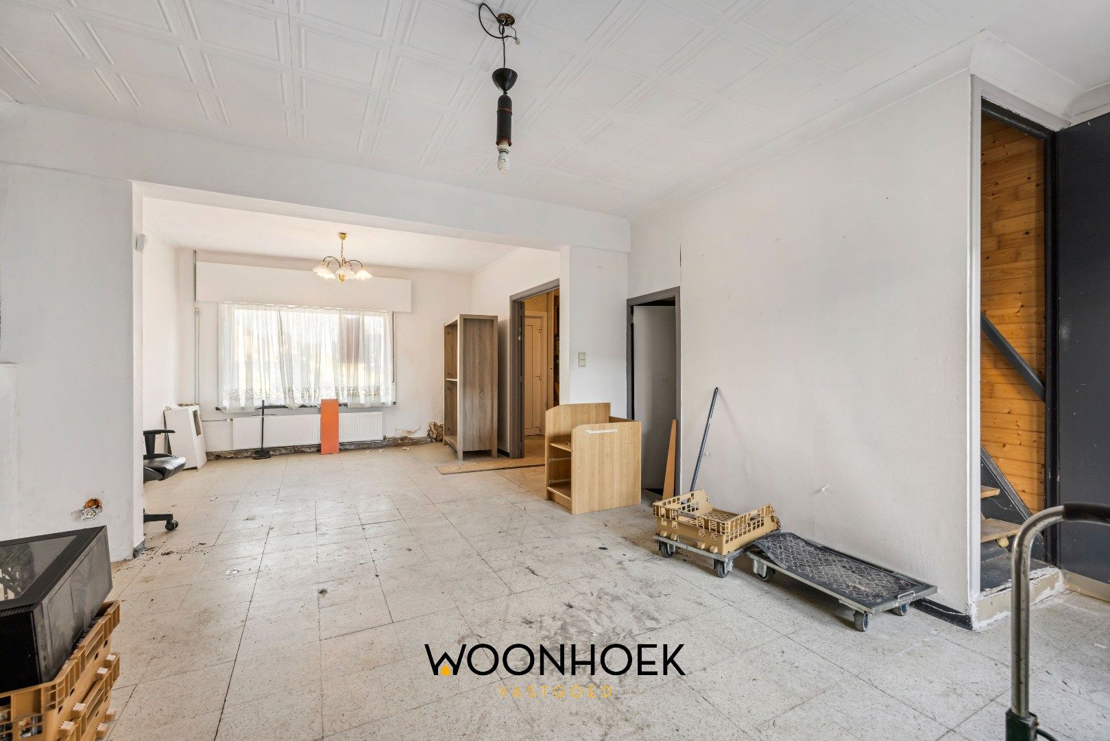 Te renoveren woning in centrum Overmere foto 3