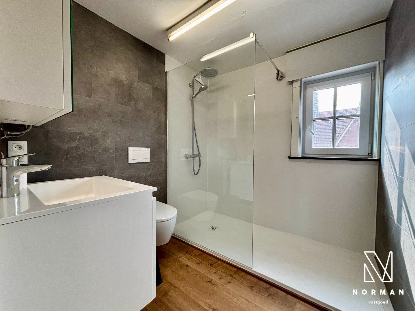 Alleenstaande woning op groot perceel te Deerlijk foto 11