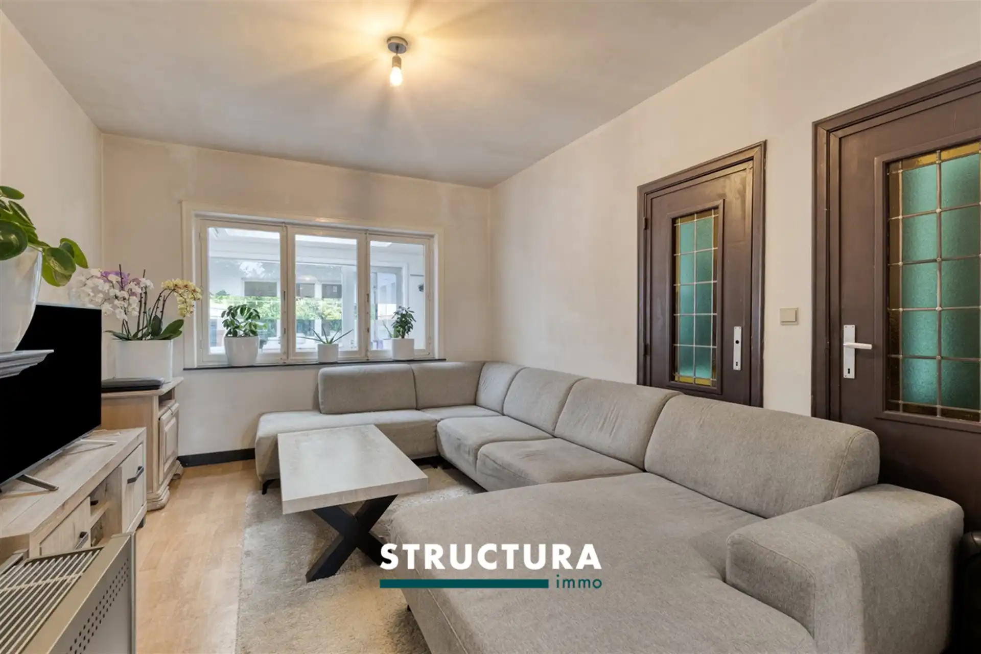 Ruime woning met tuin foto 5