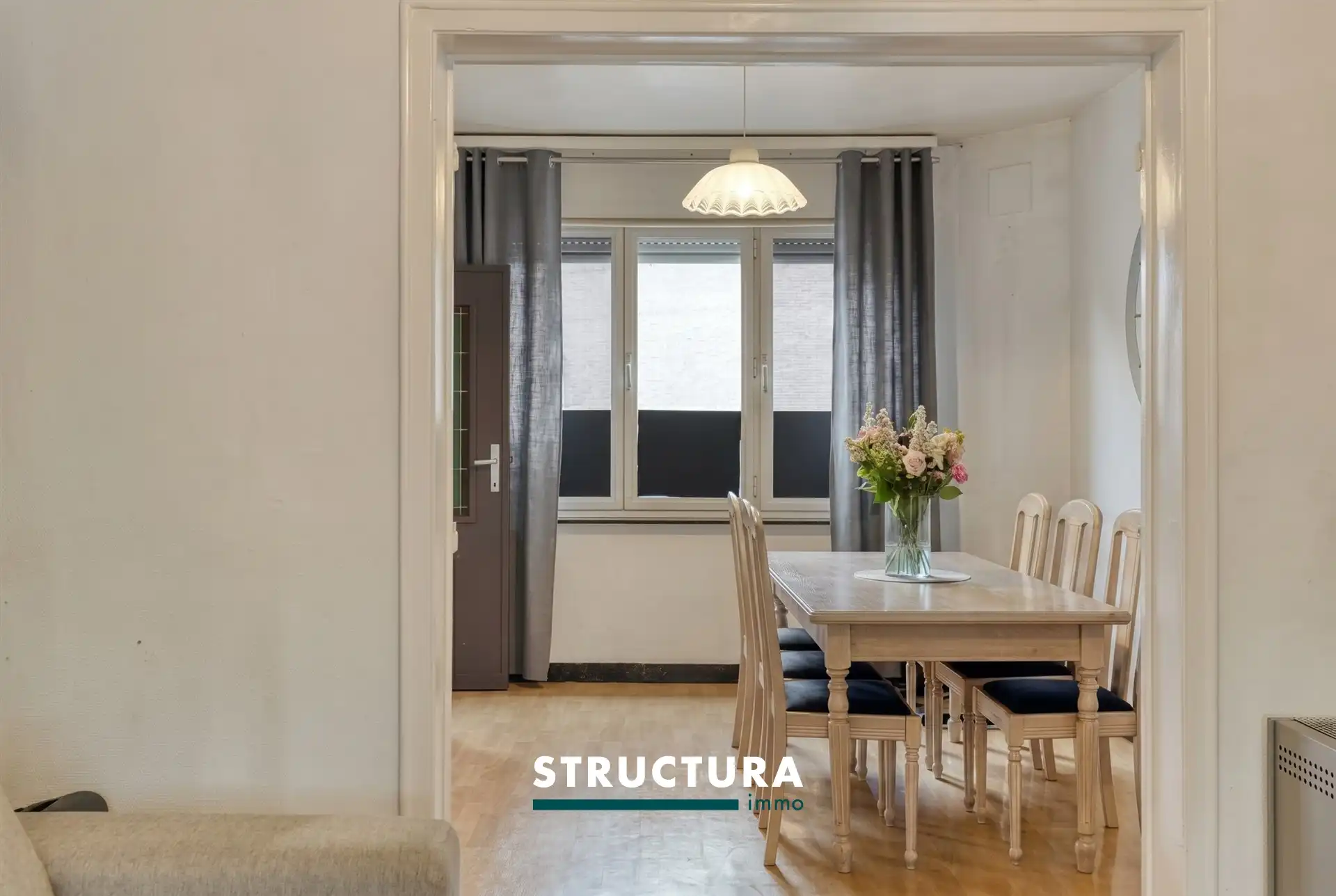 Ruime woning met tuin foto 5