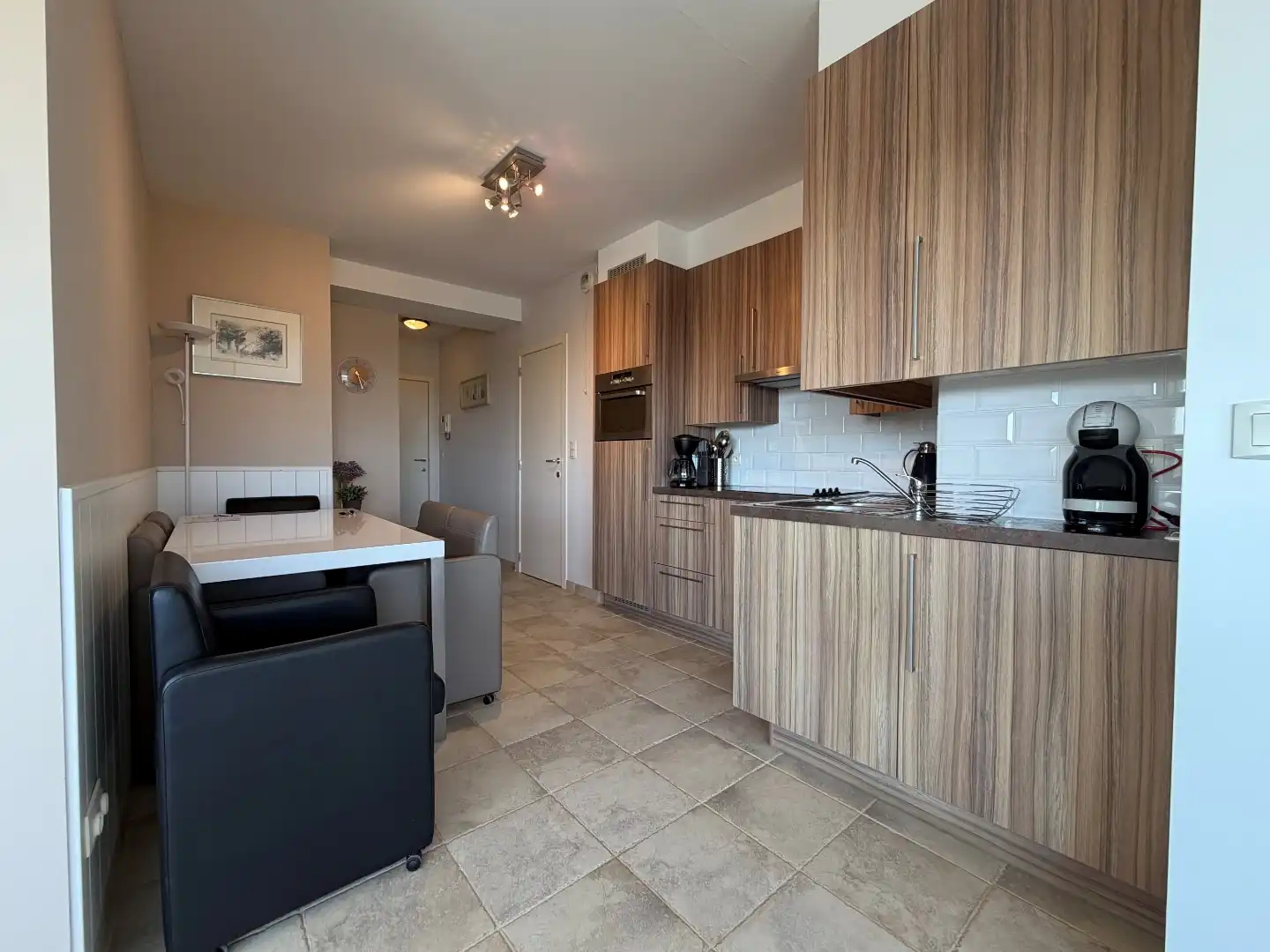 Appartement met zonnig terras op topligging te Nieuwpoort-Bad. foto 9