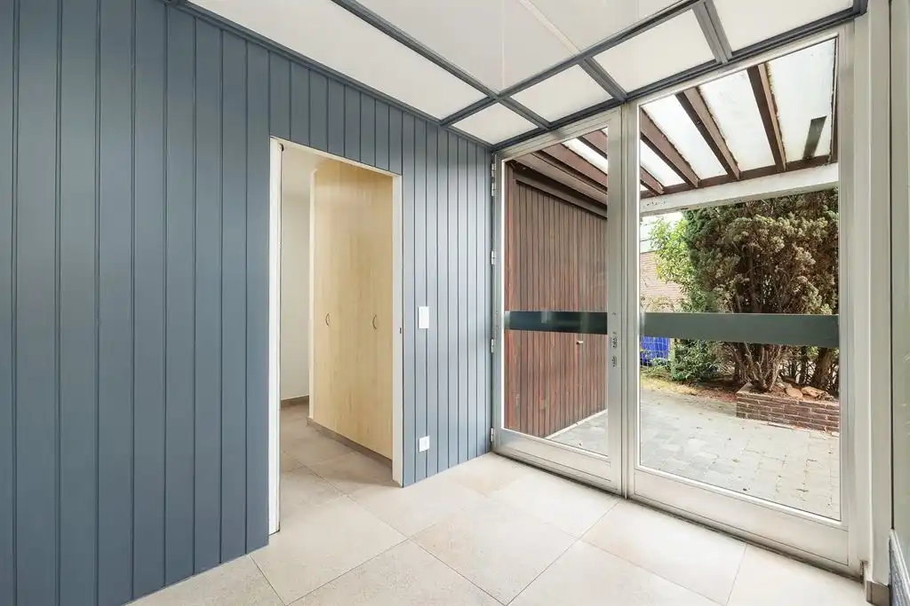 Unieke jaren 80-woning met ruime tuin foto 28