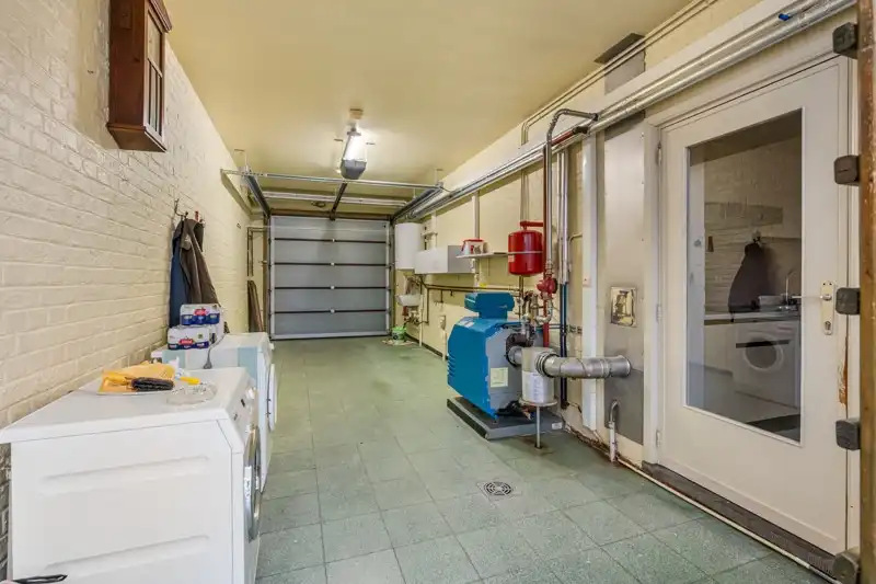 Ruime woning met garage in het centrum van Waanrode foto 16