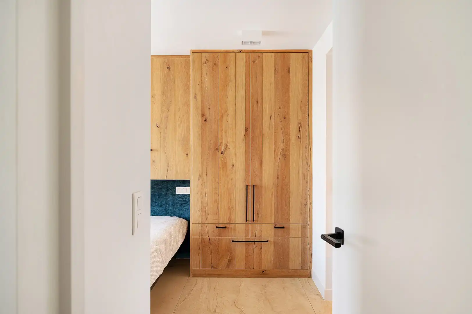 Instapklaar gemeubeld appartement met zeezicht. foto 26