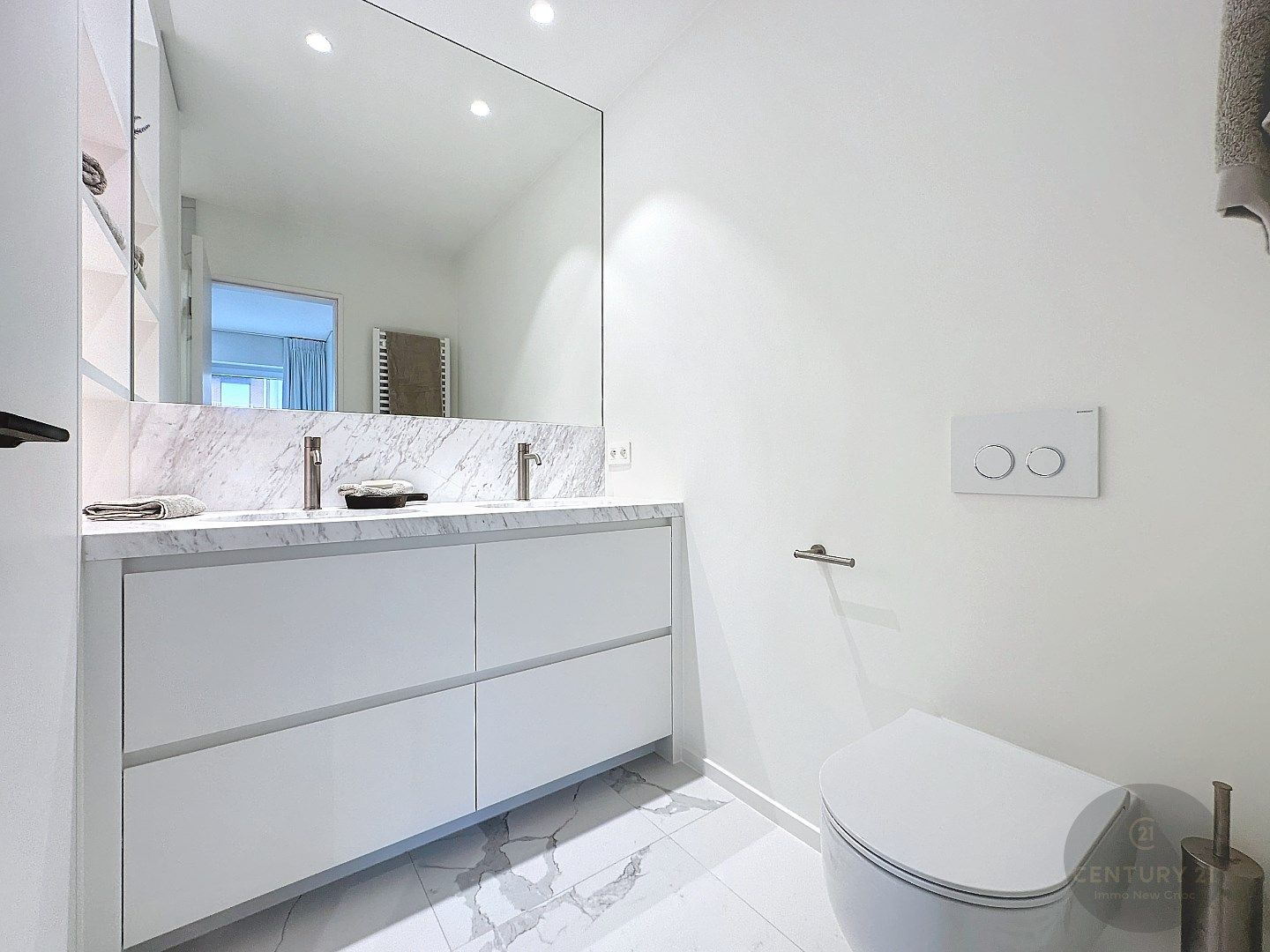 PRACHTIG gerenoveerd 3 slpk appartement foto 19