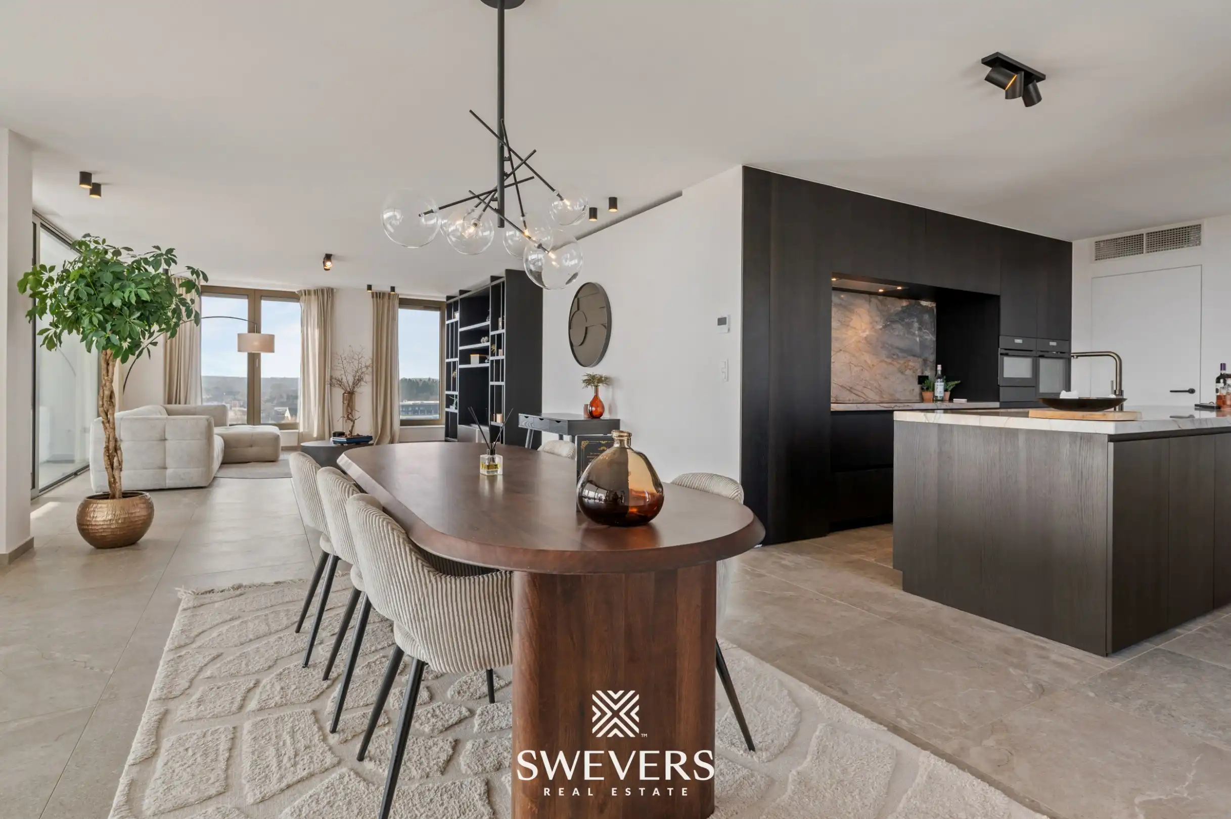 Uniek en luxueus penthouse van 222 m² op 8 ste verdieping in centrum Beringen  foto 9